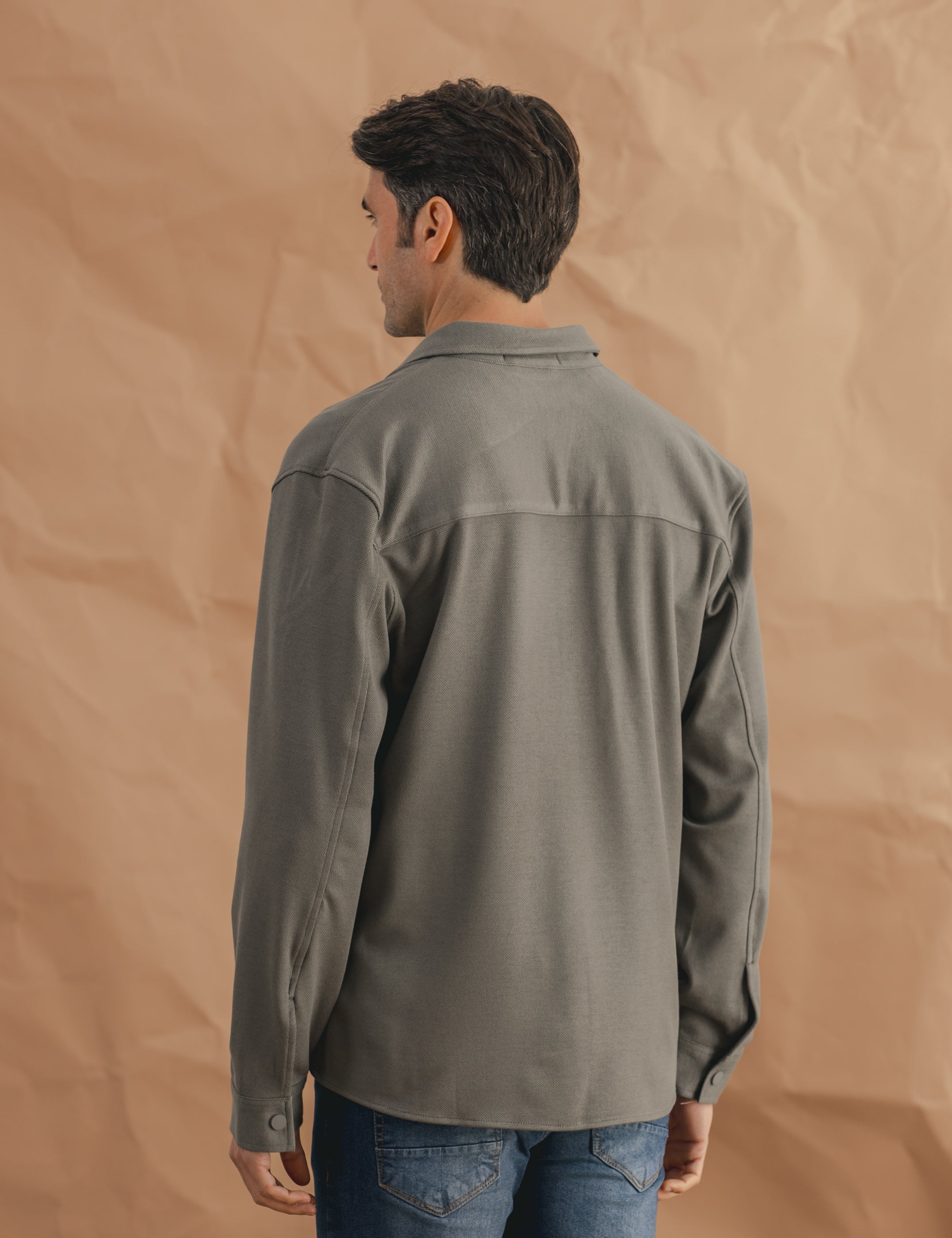 SOBRECAMISA VERDE PUNTO