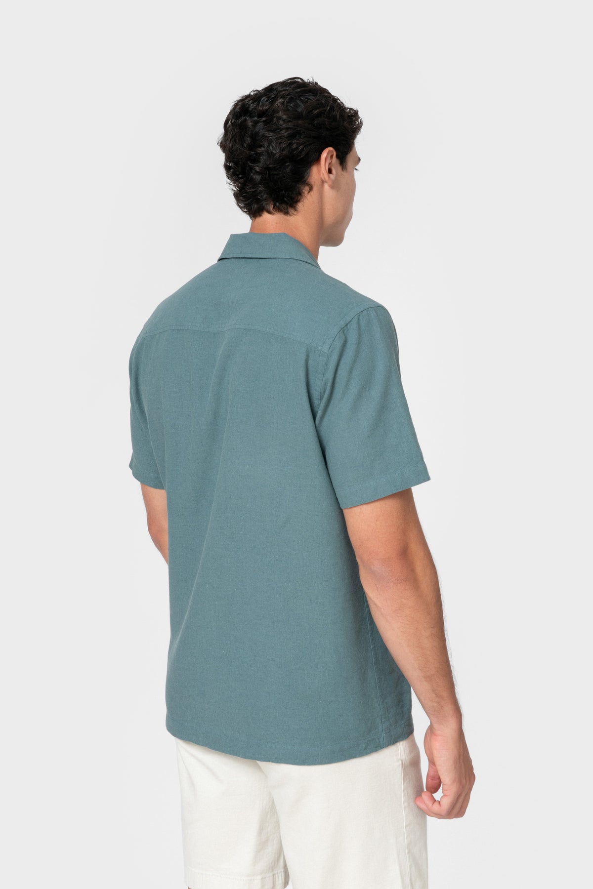 CAMISA DE LINHO VERDE MANGA CURTA