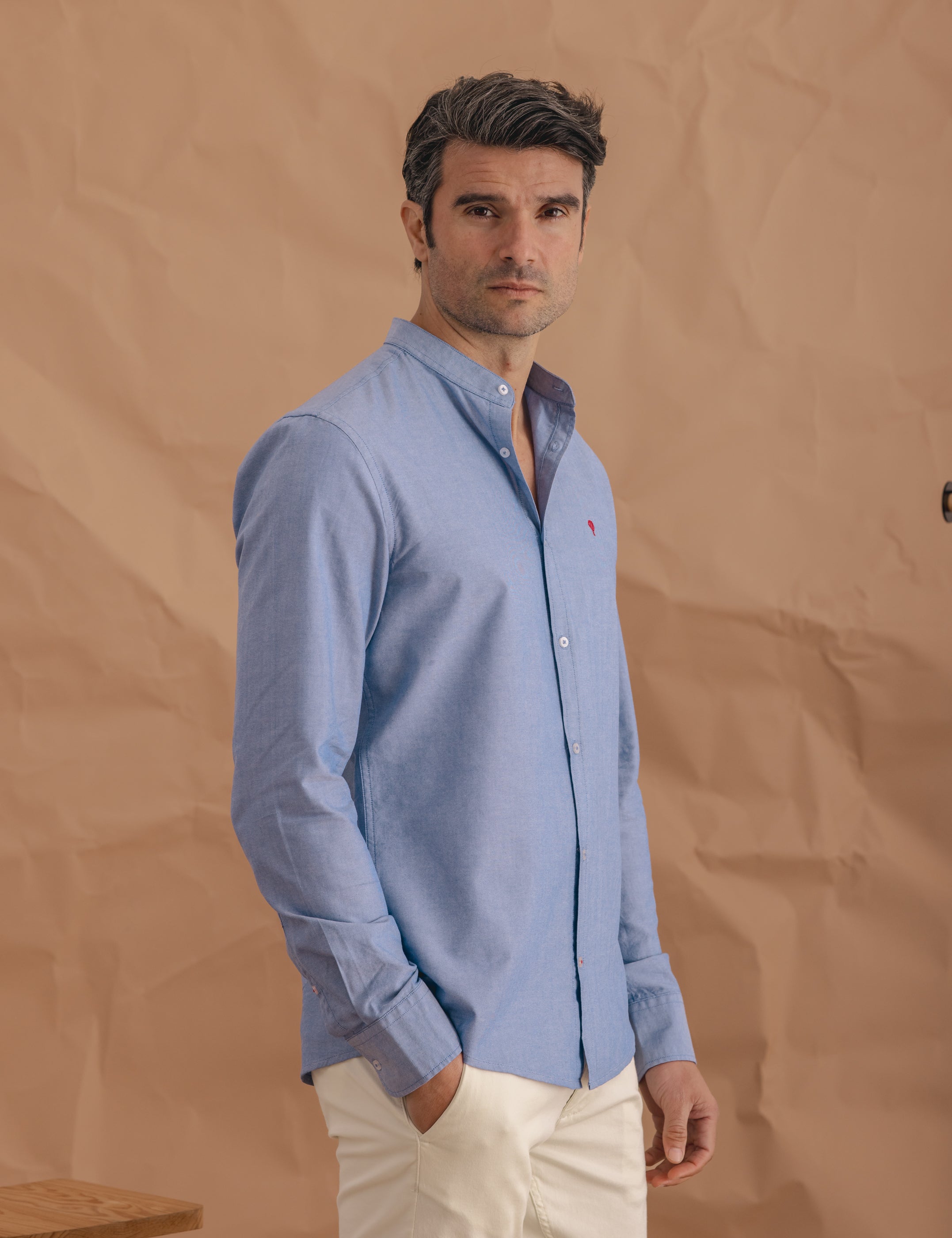 CAMISA OXFORD CUELLO MAO CELESTE