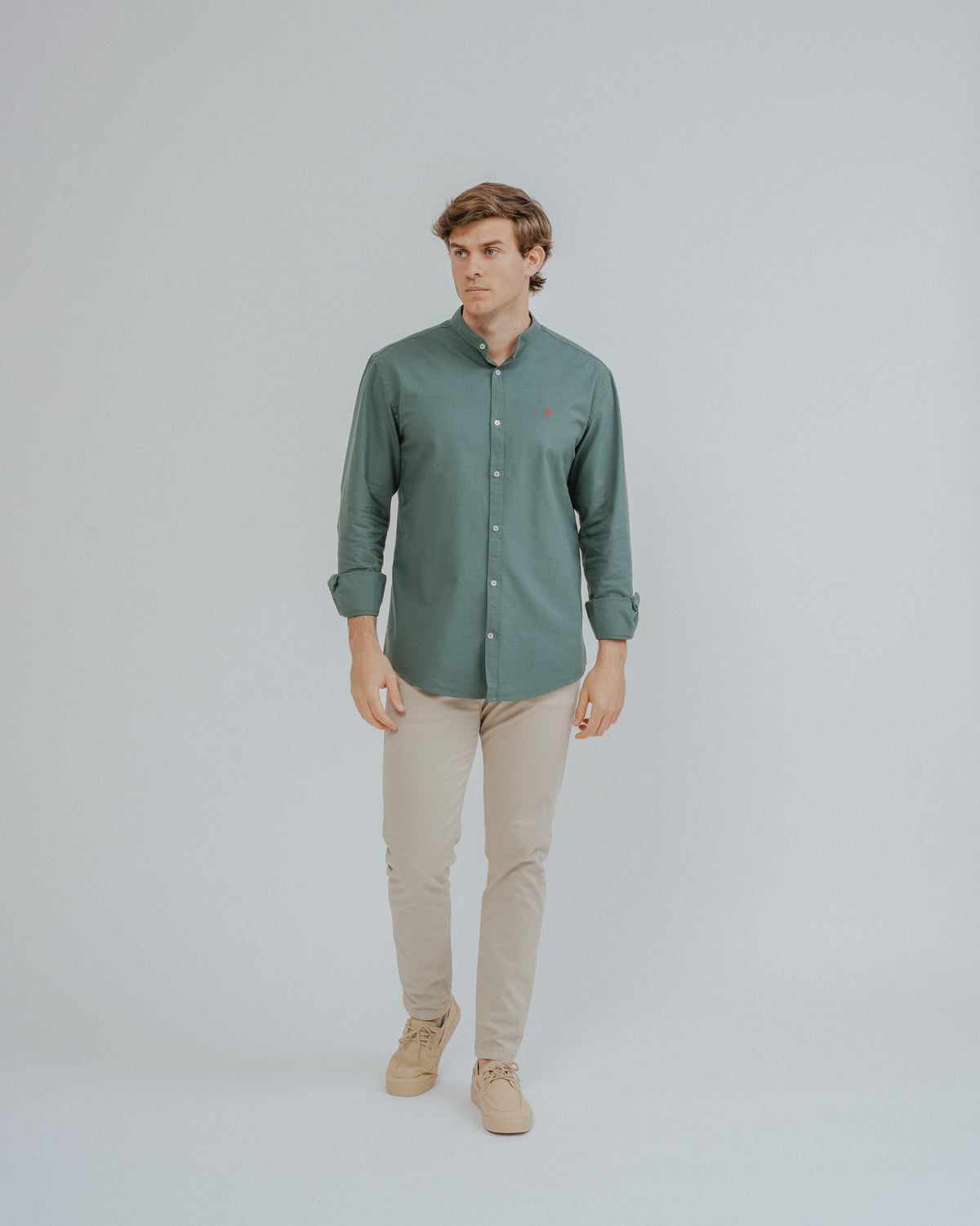 CAMISA OXFORD GOLA MAO VERDE