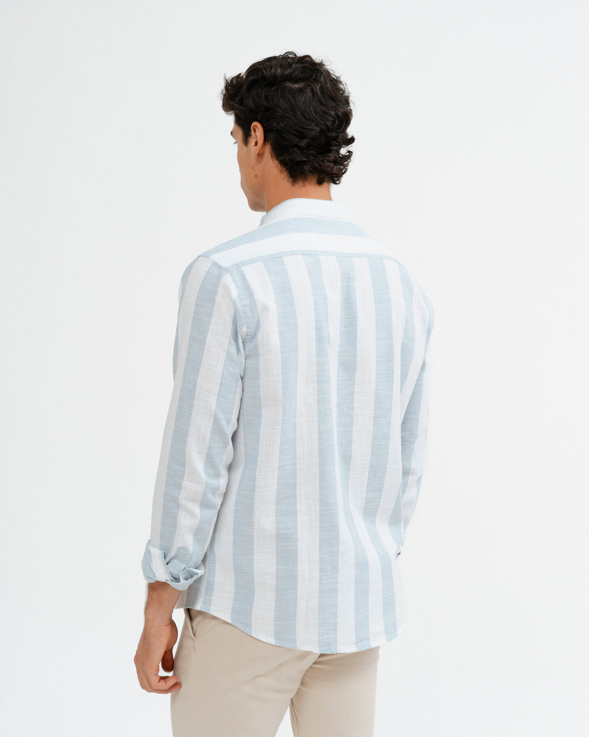 CAMISA RAYA CUELLO MAO