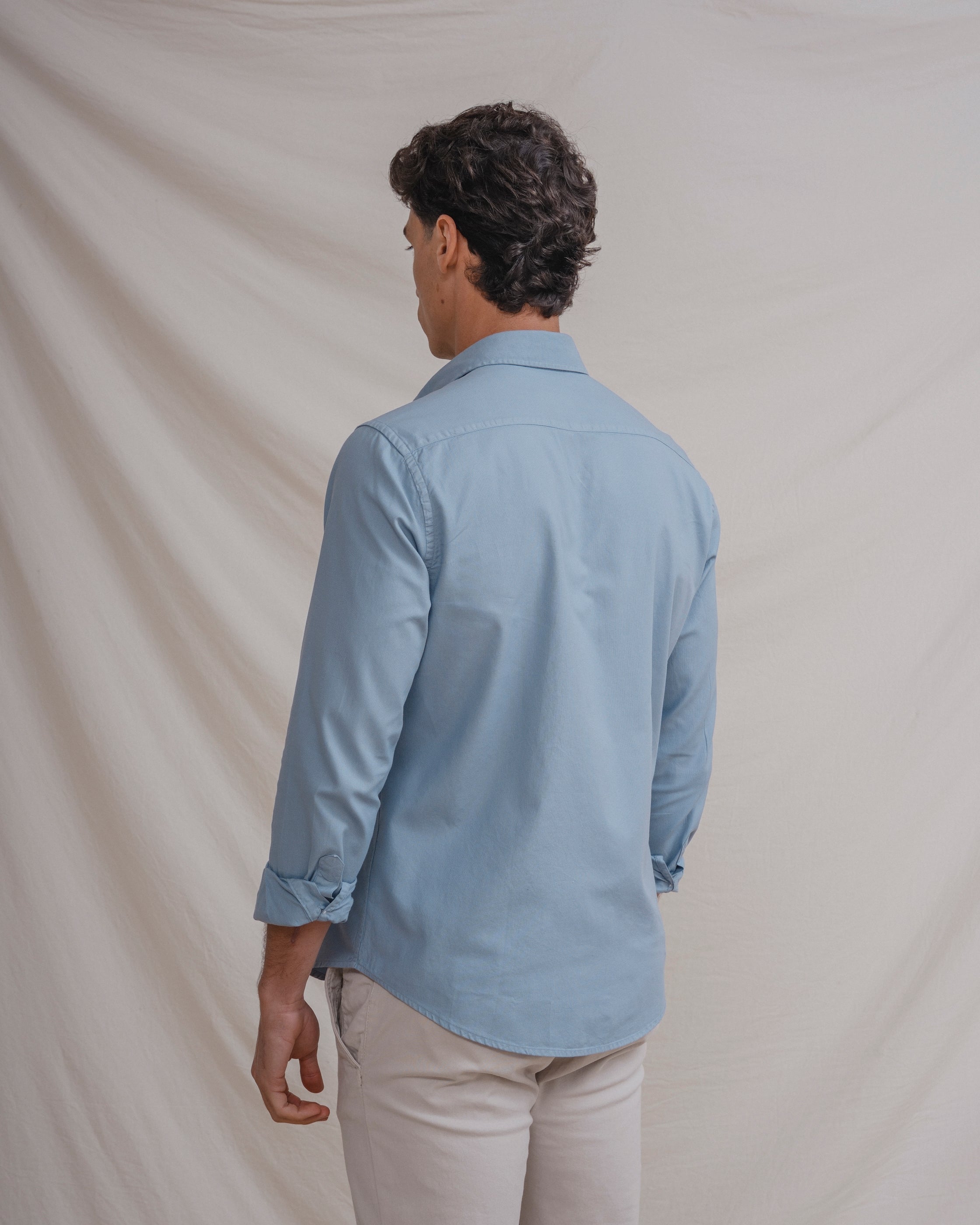 CAMISA CELESTE ALGODÓN