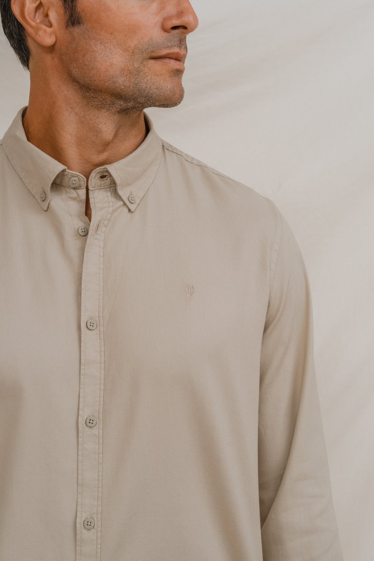 CAMISA ESTRUCTURA BEIGE
