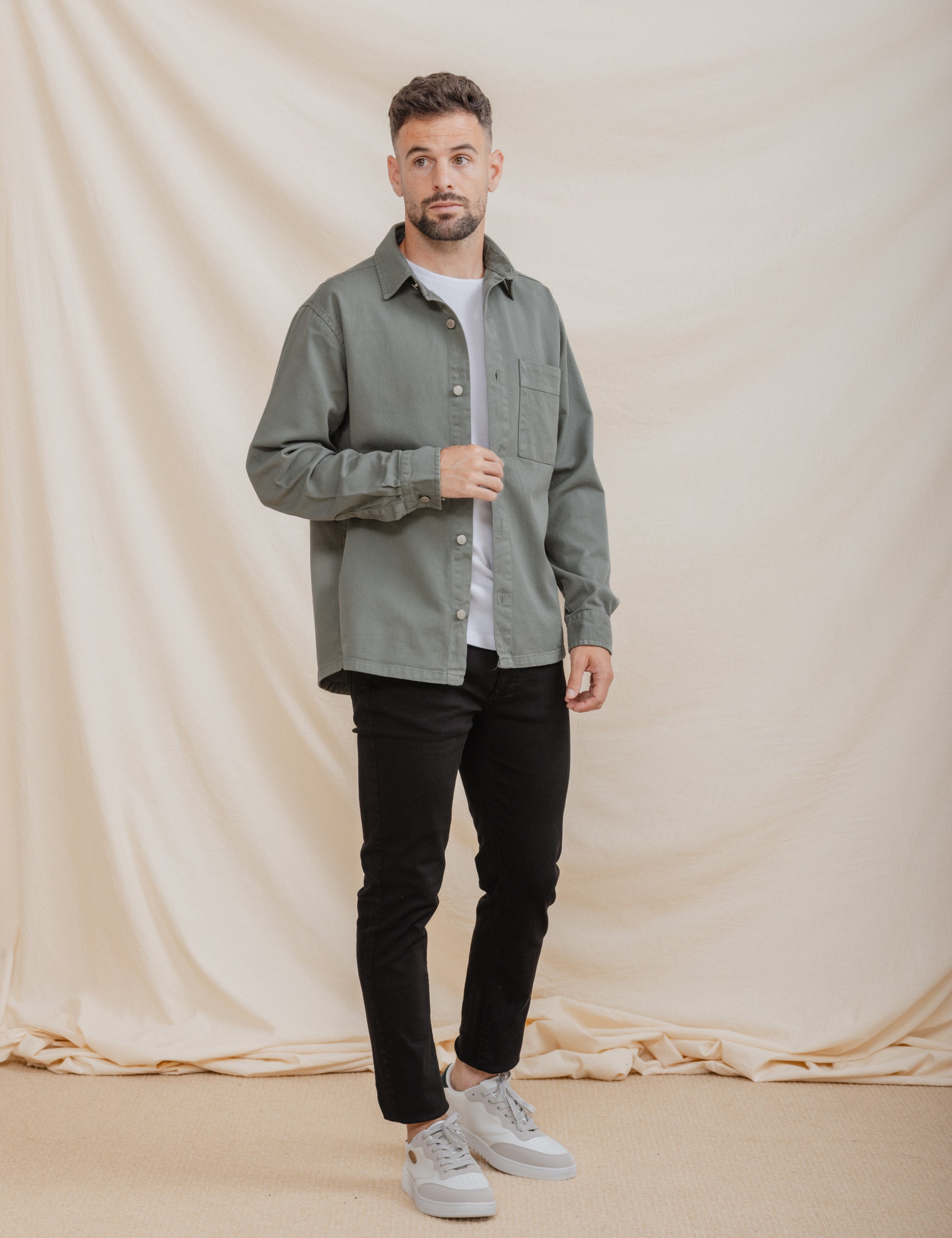 SOBRECAMISA VERDE