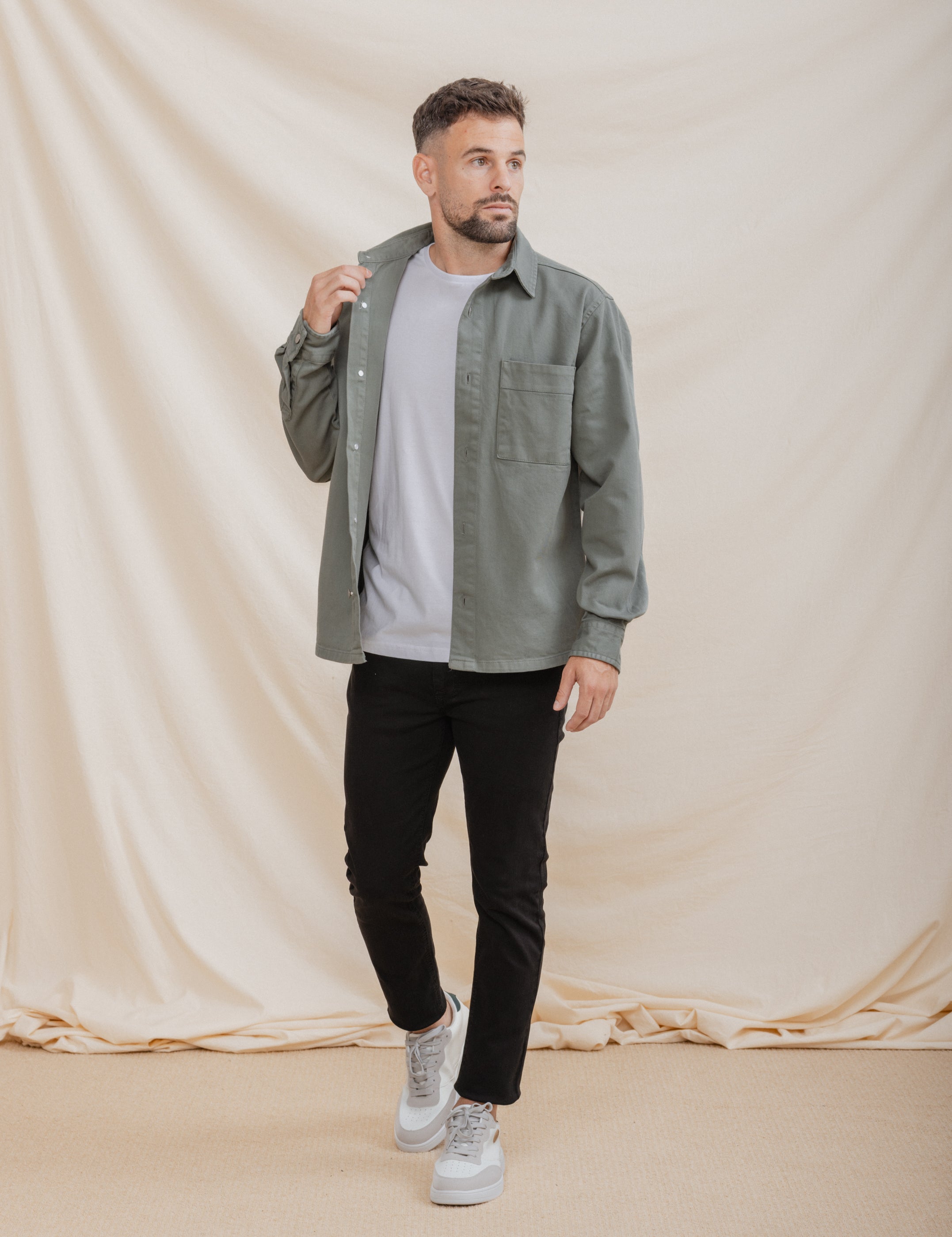 SOBRECAMISA VERDE