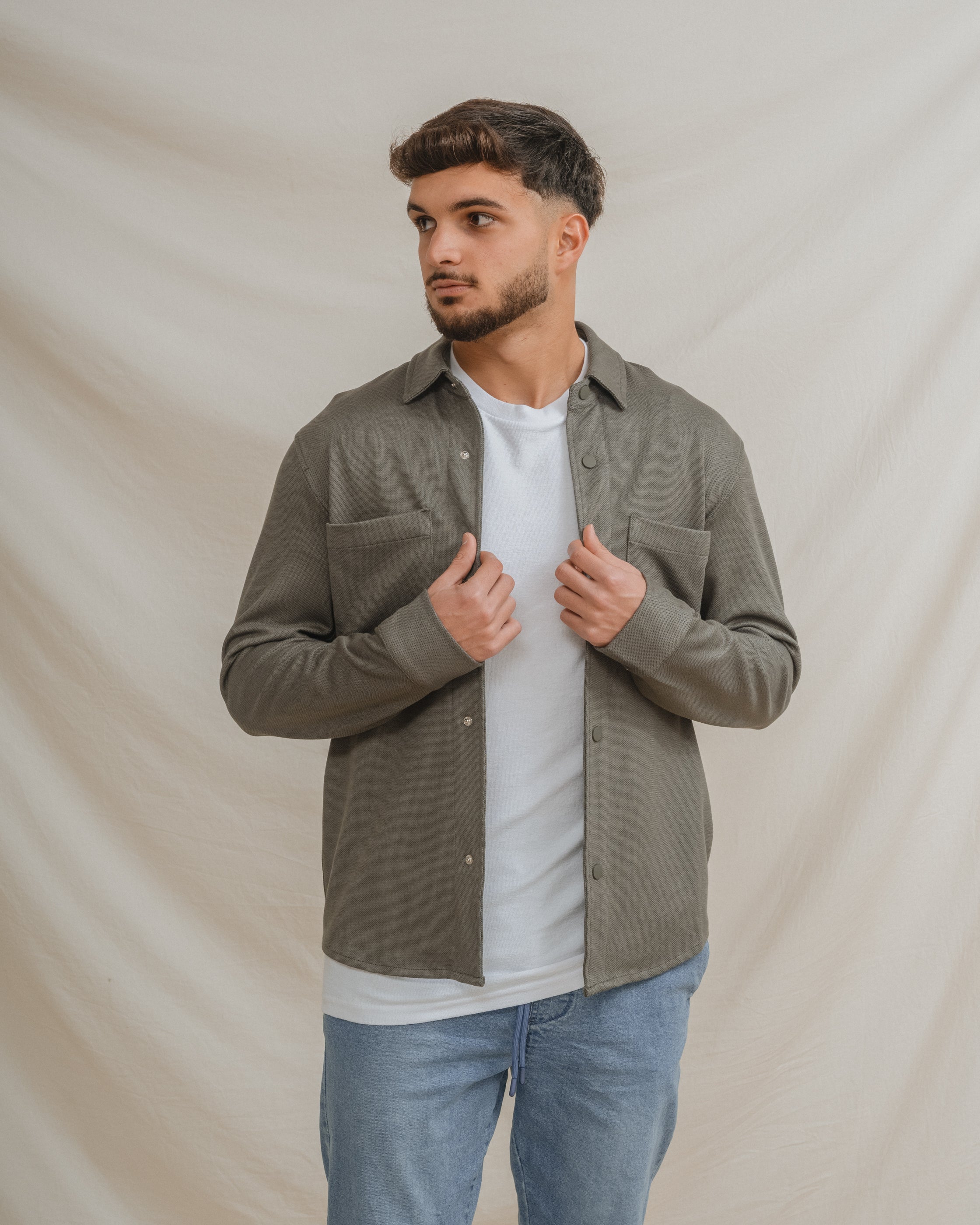 SOBRECAMISA PUNTO VERDE