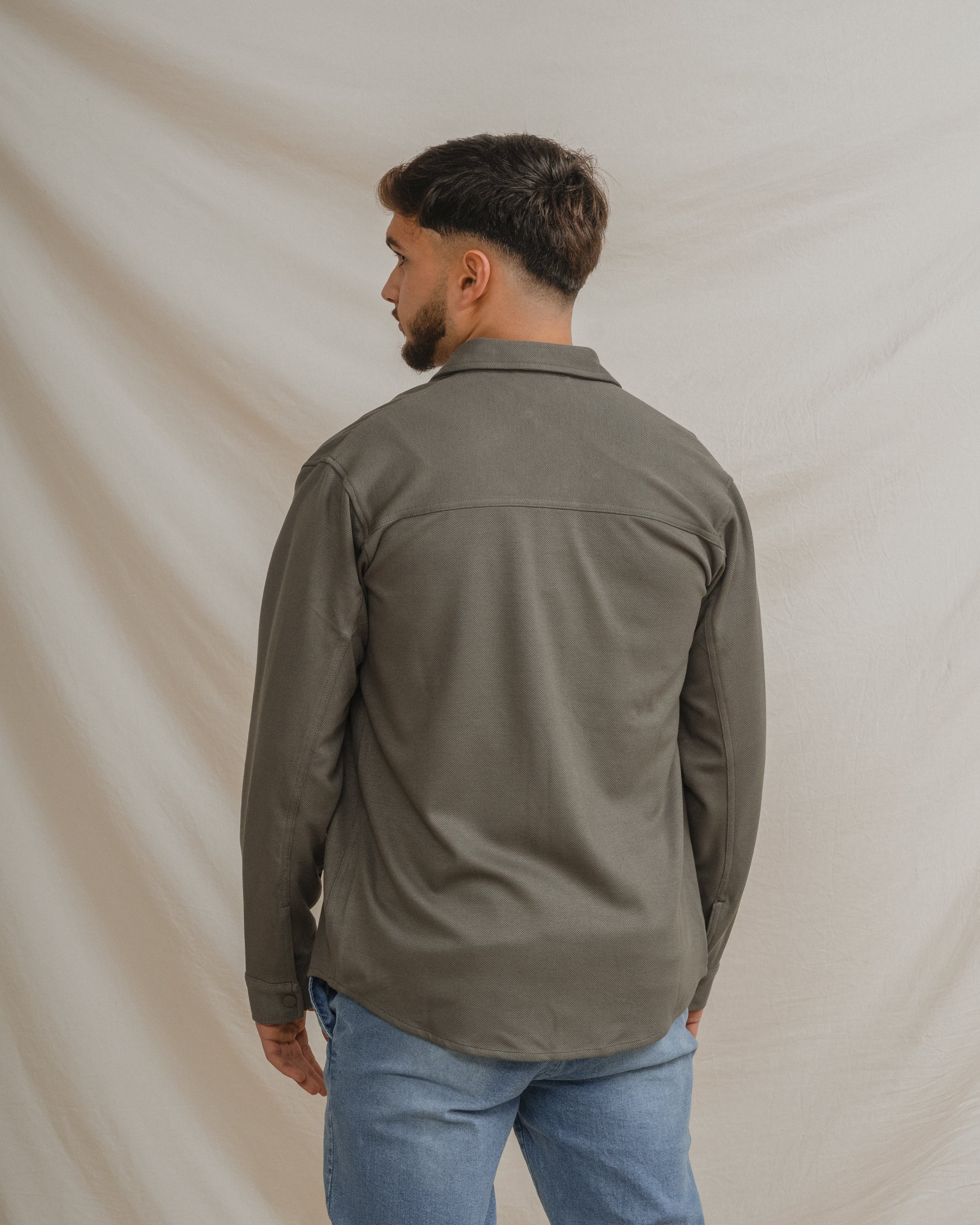 SOBRECAMISA PUNTO VERDE