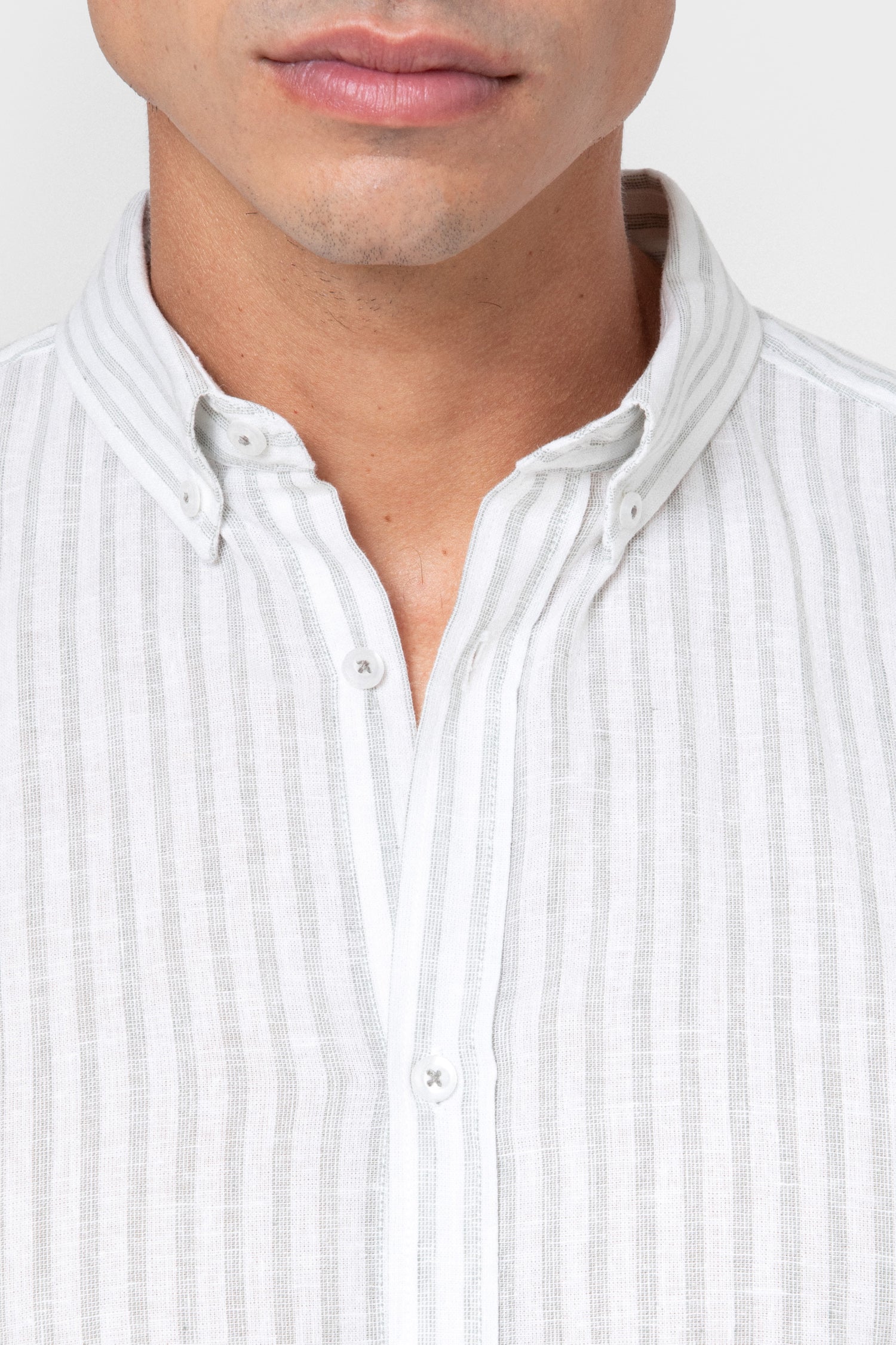 CAMISA LINO RAYA VERDE