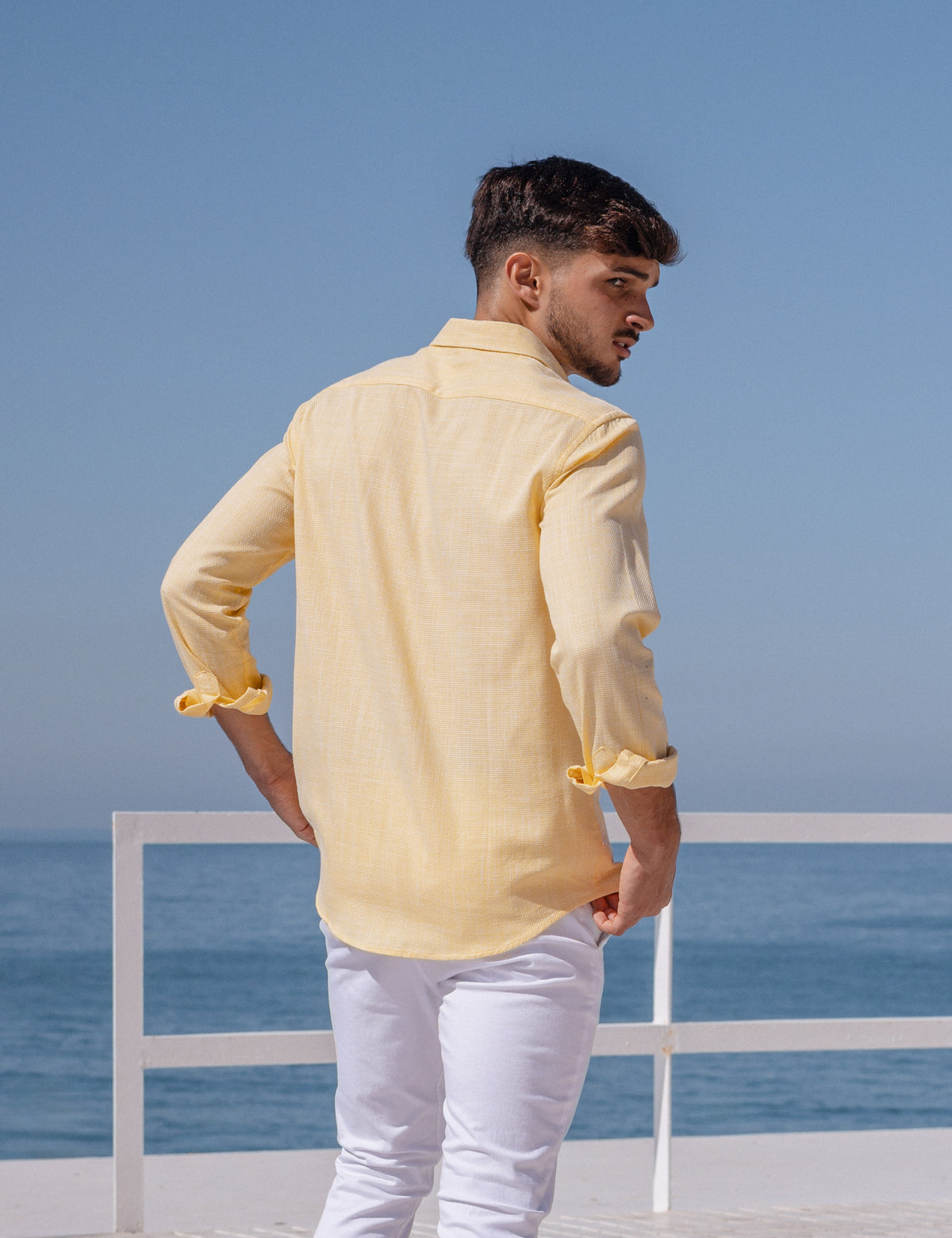 CAMISA OXFORD AMARELA