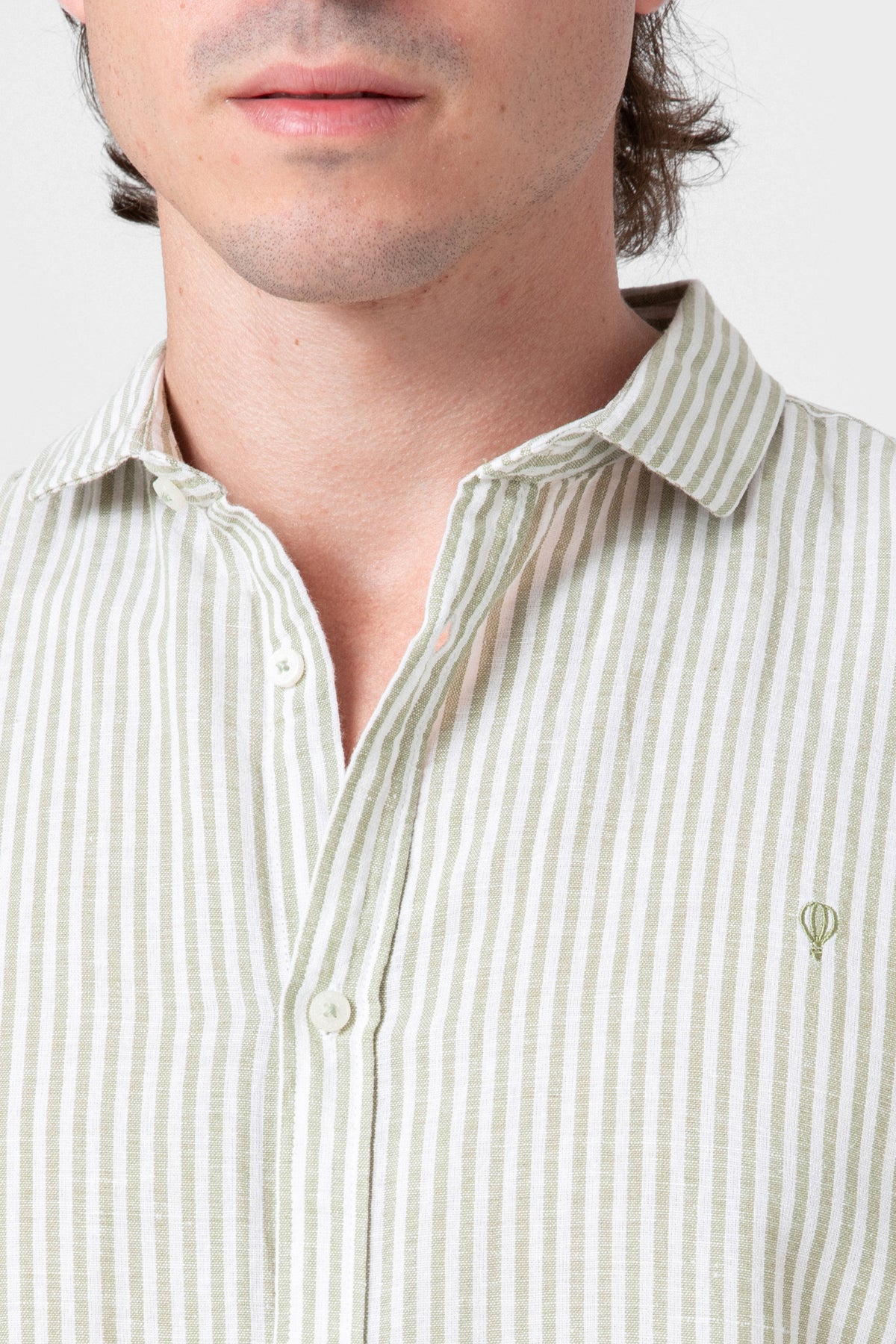 CAMISA LINHO ÀS RISCAS