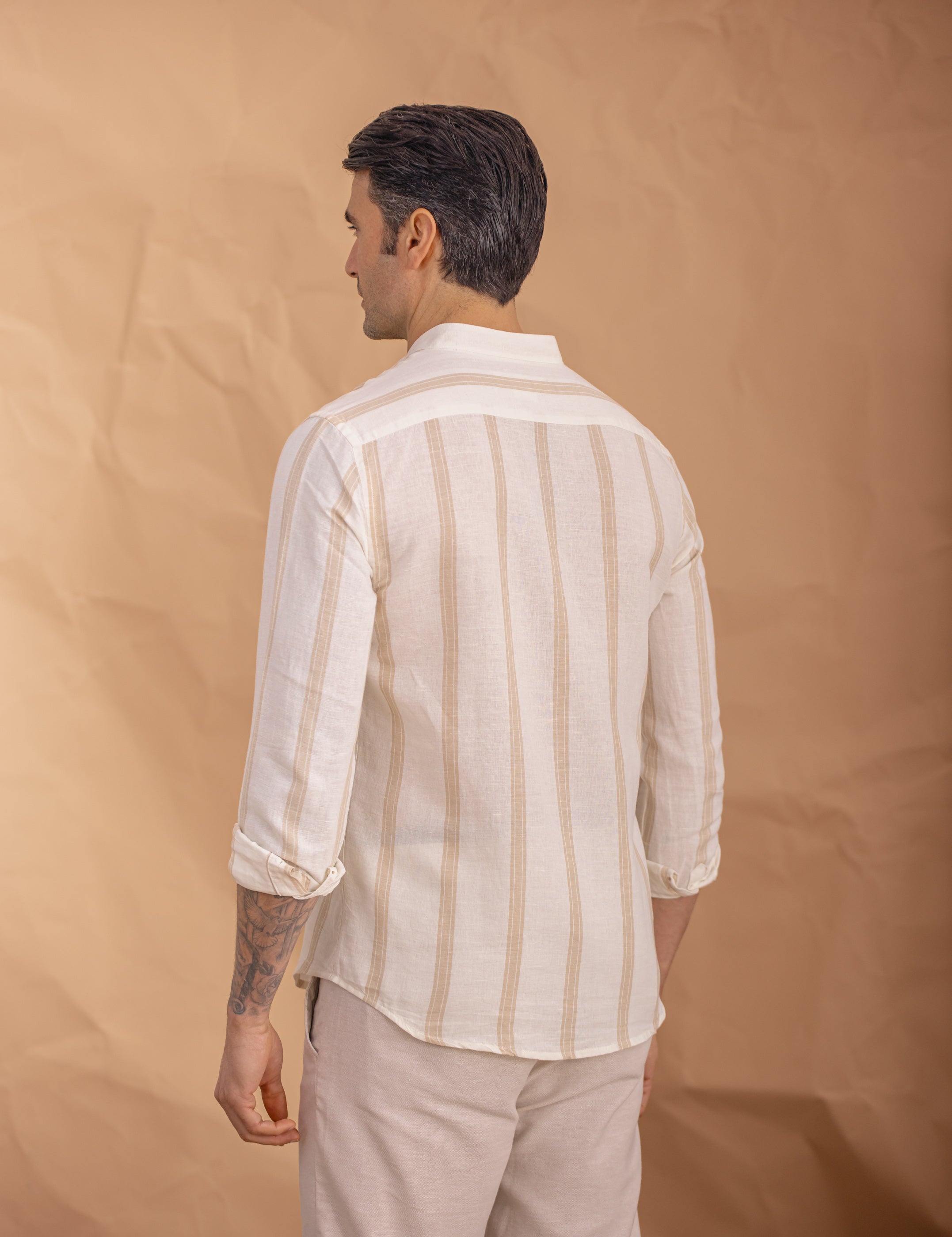 CAMISA LINO RAYAS CUELLO MAO