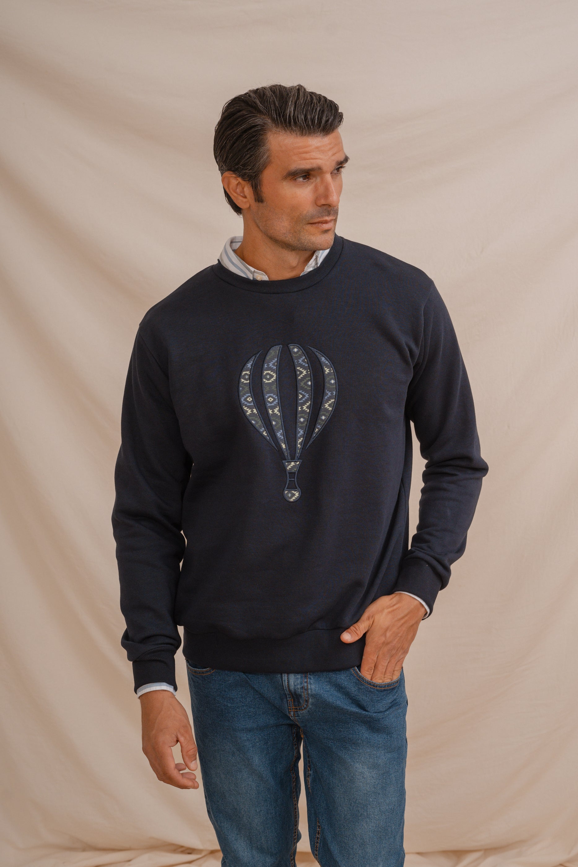 SUDADERA BORDADA MARINO