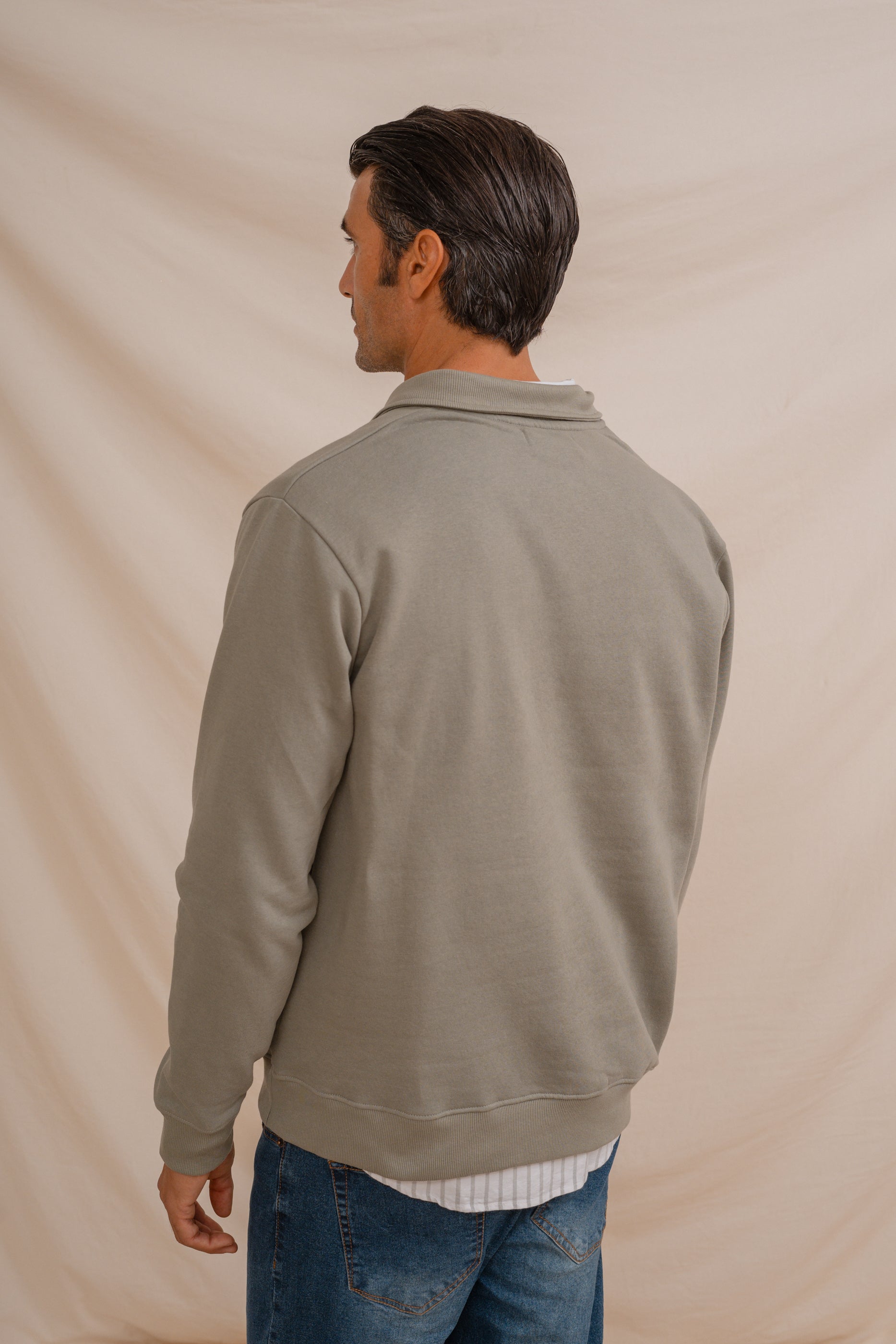 SUDADERA BÁSICA CON CREMALLERA VERDE MANZANA