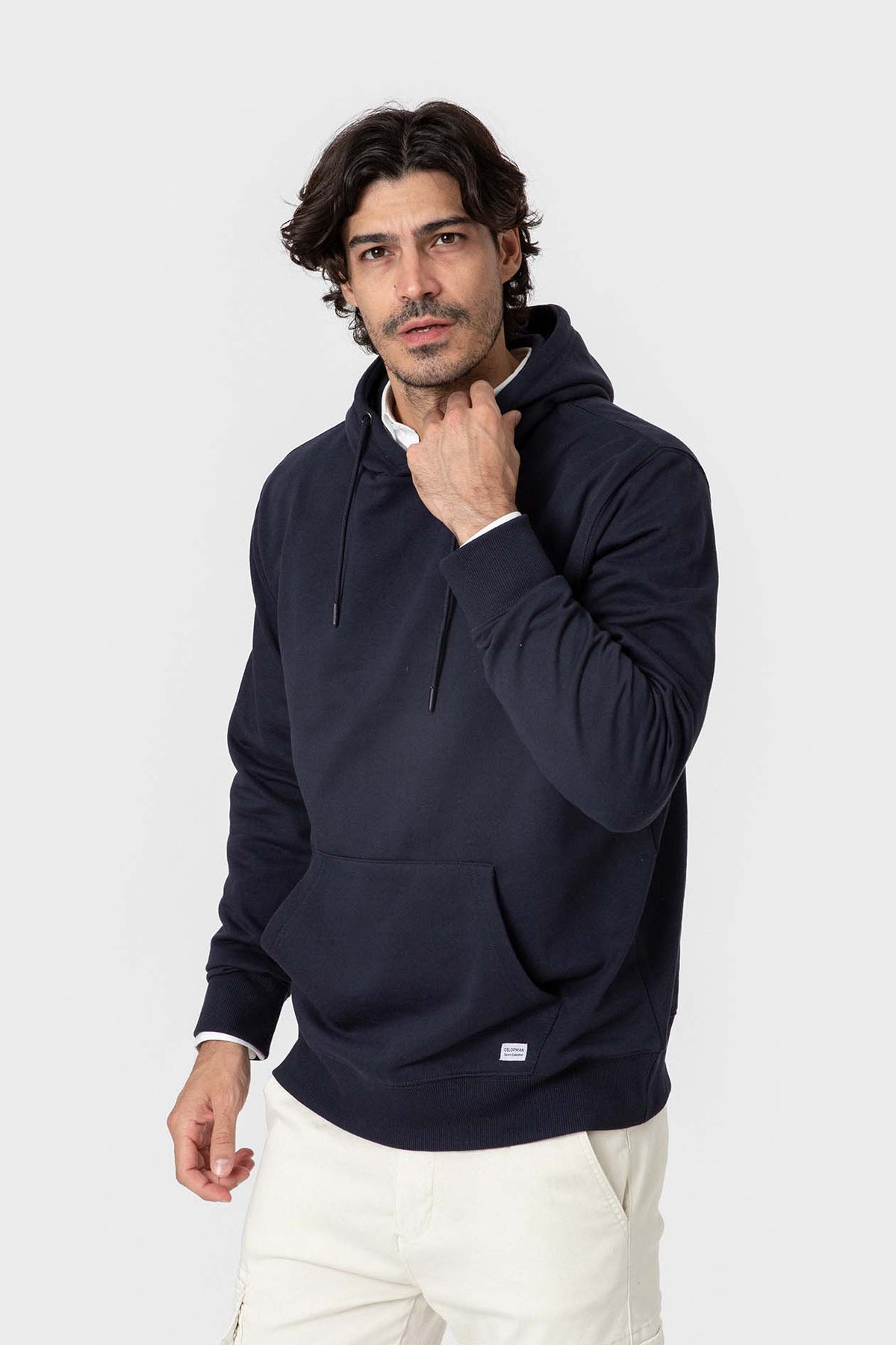 SUDADERA CANGURO CON CAPUCHA AZUL
