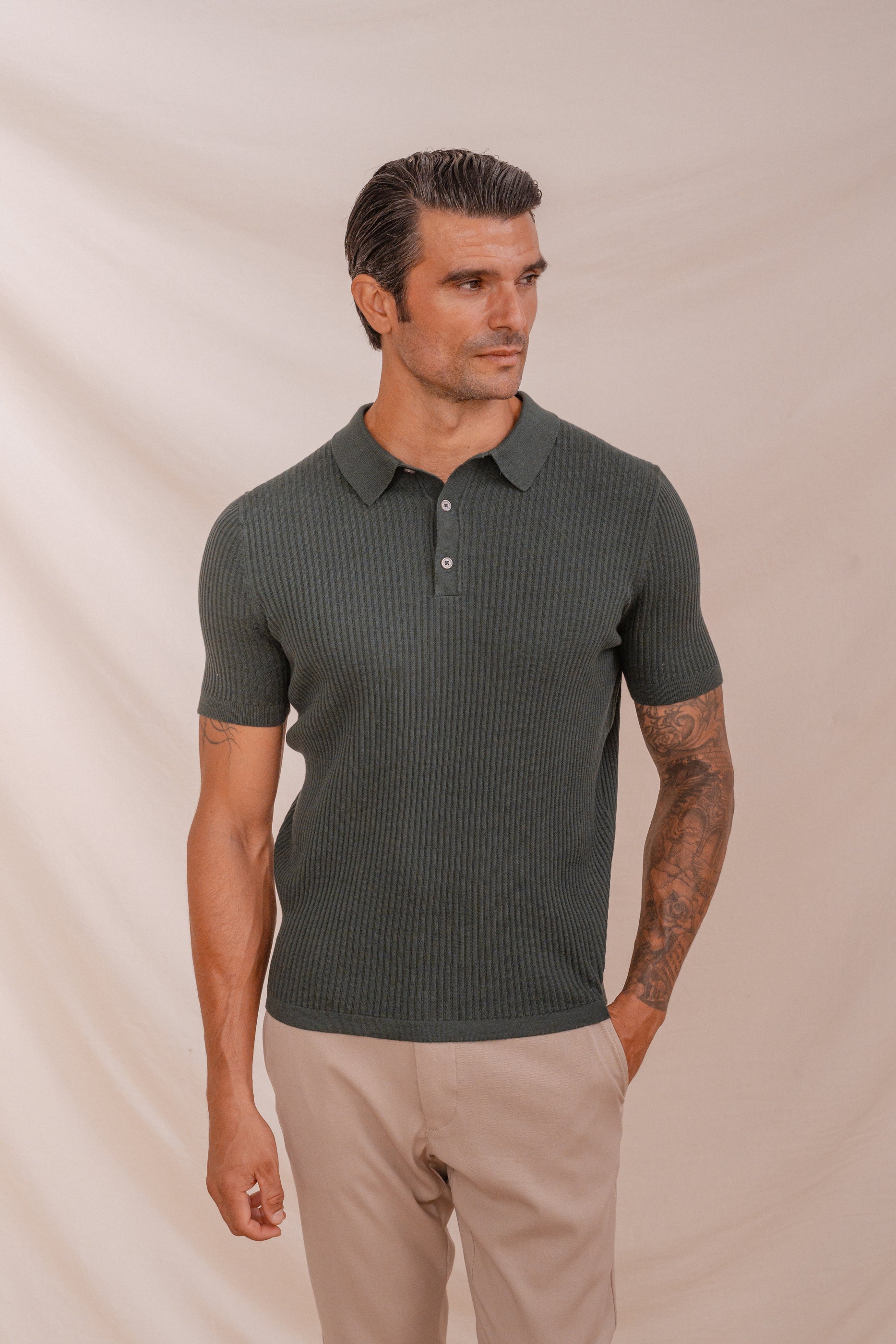 POLO TRICOT ESTRUCTURA RAYA VERDE