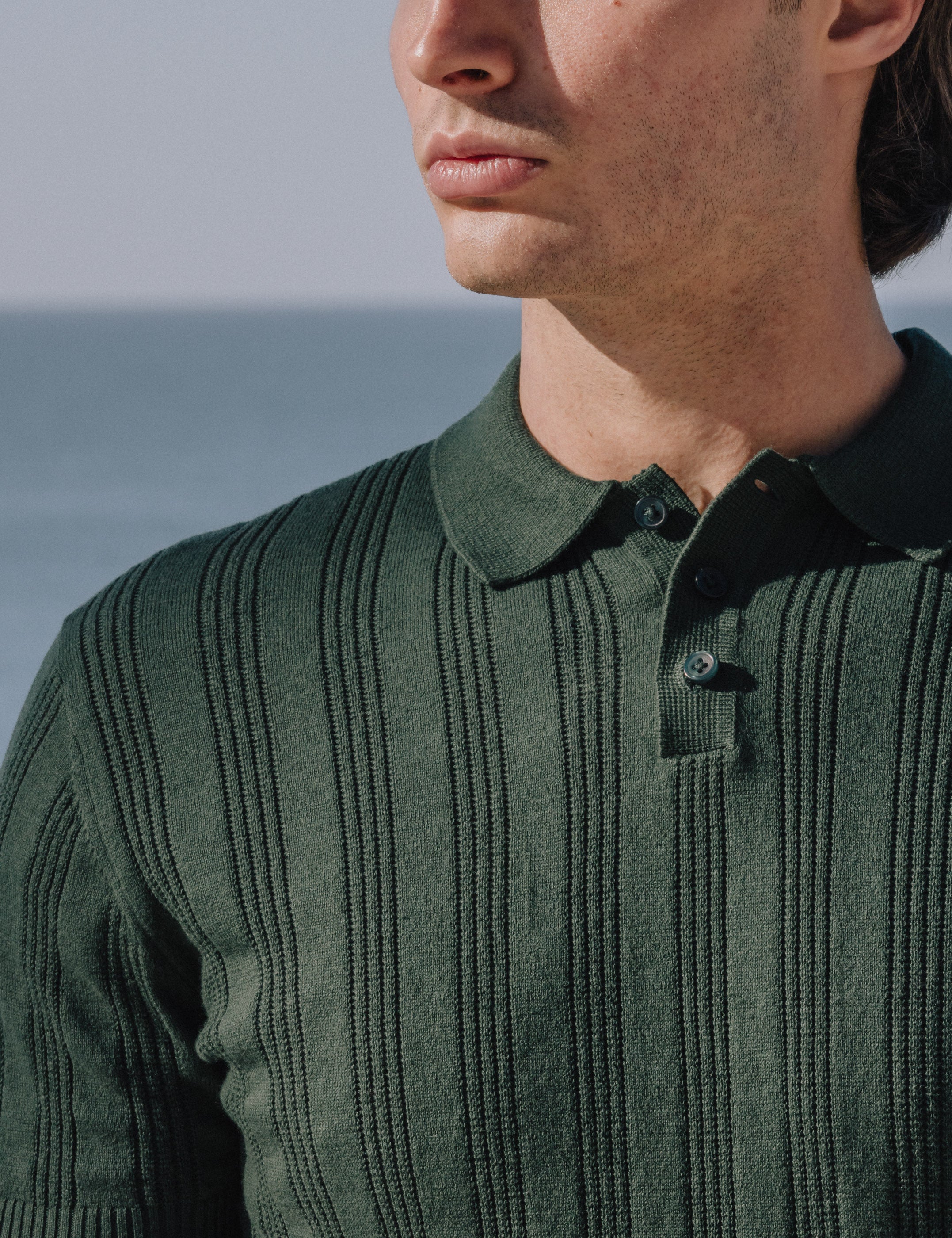 POLO TRICOT ESTRUCTURA VERDE