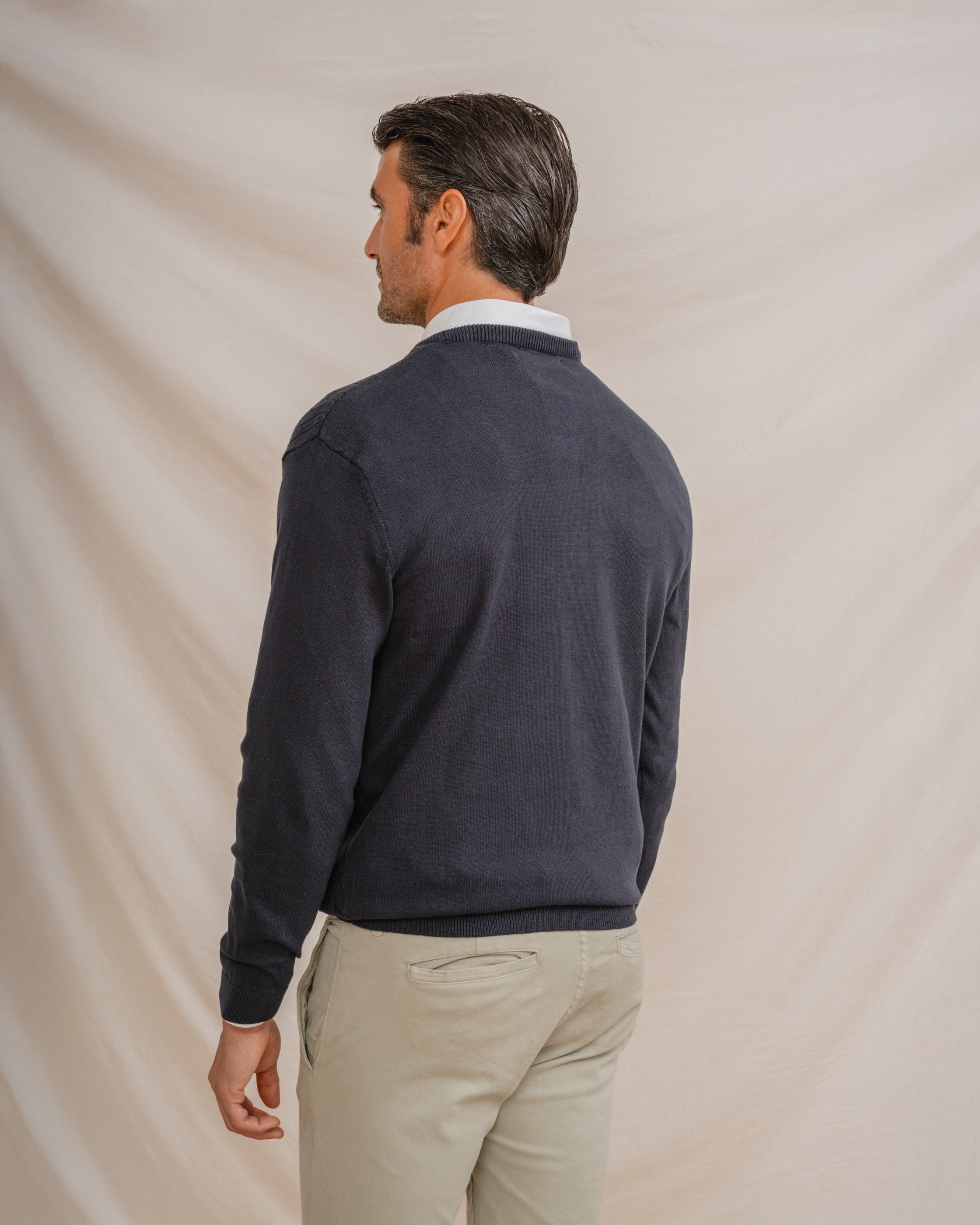 JERSEY NUDOS CUELLO CAJA