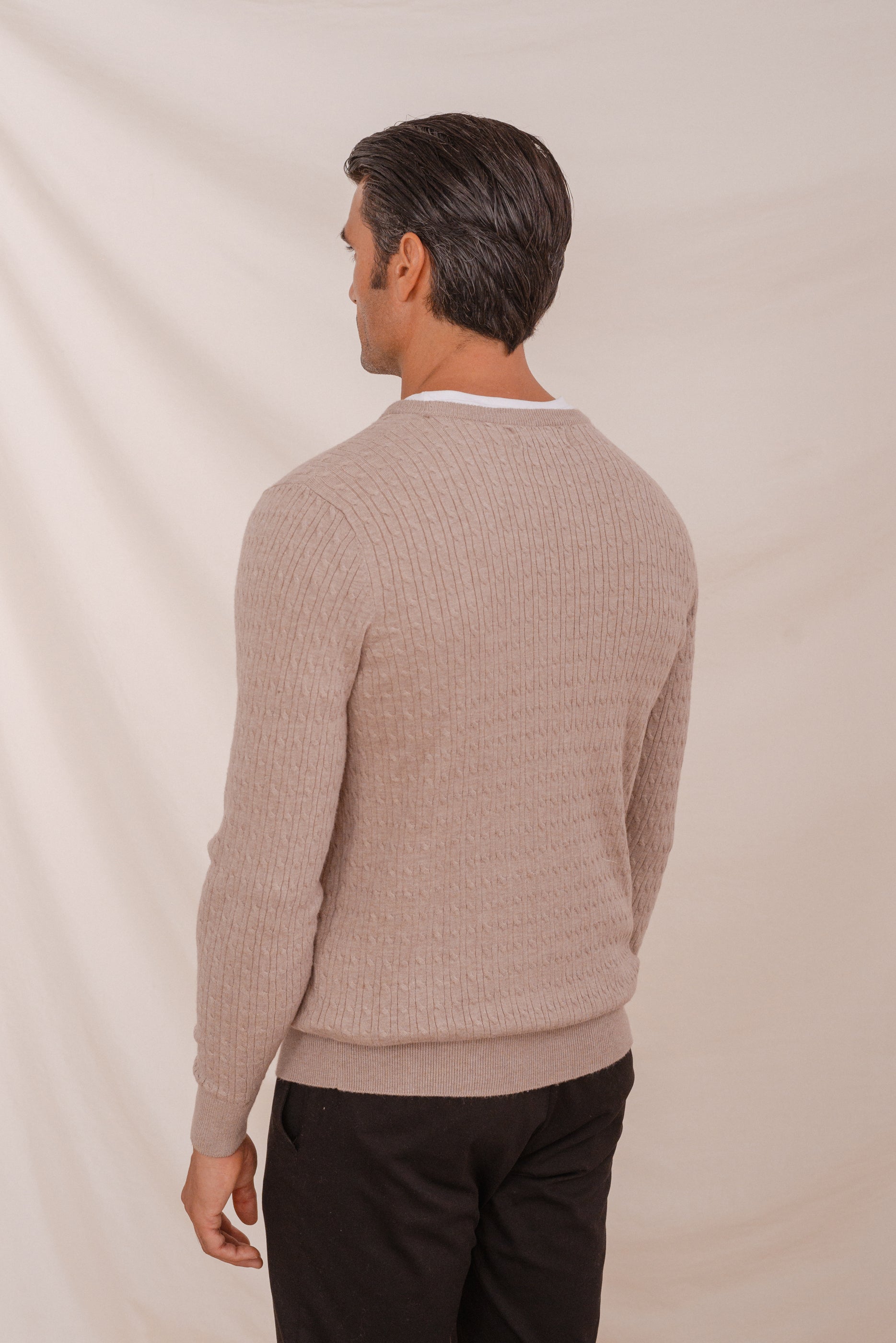 JERSEY NUDOS CUELLO CAJA BEIGE