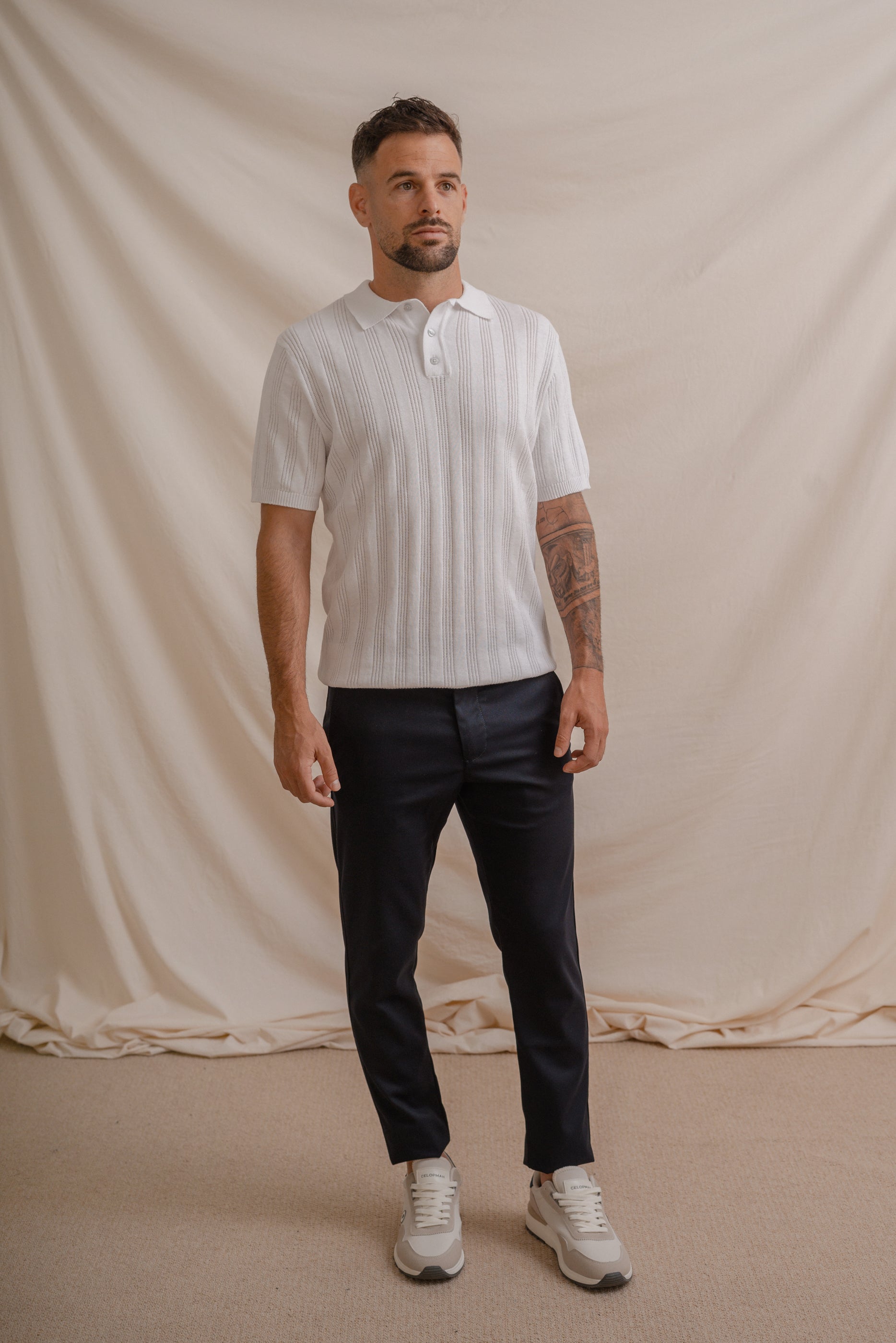 POLO TRICOT ESTRUCTURA RAYA CALADA BLANCO