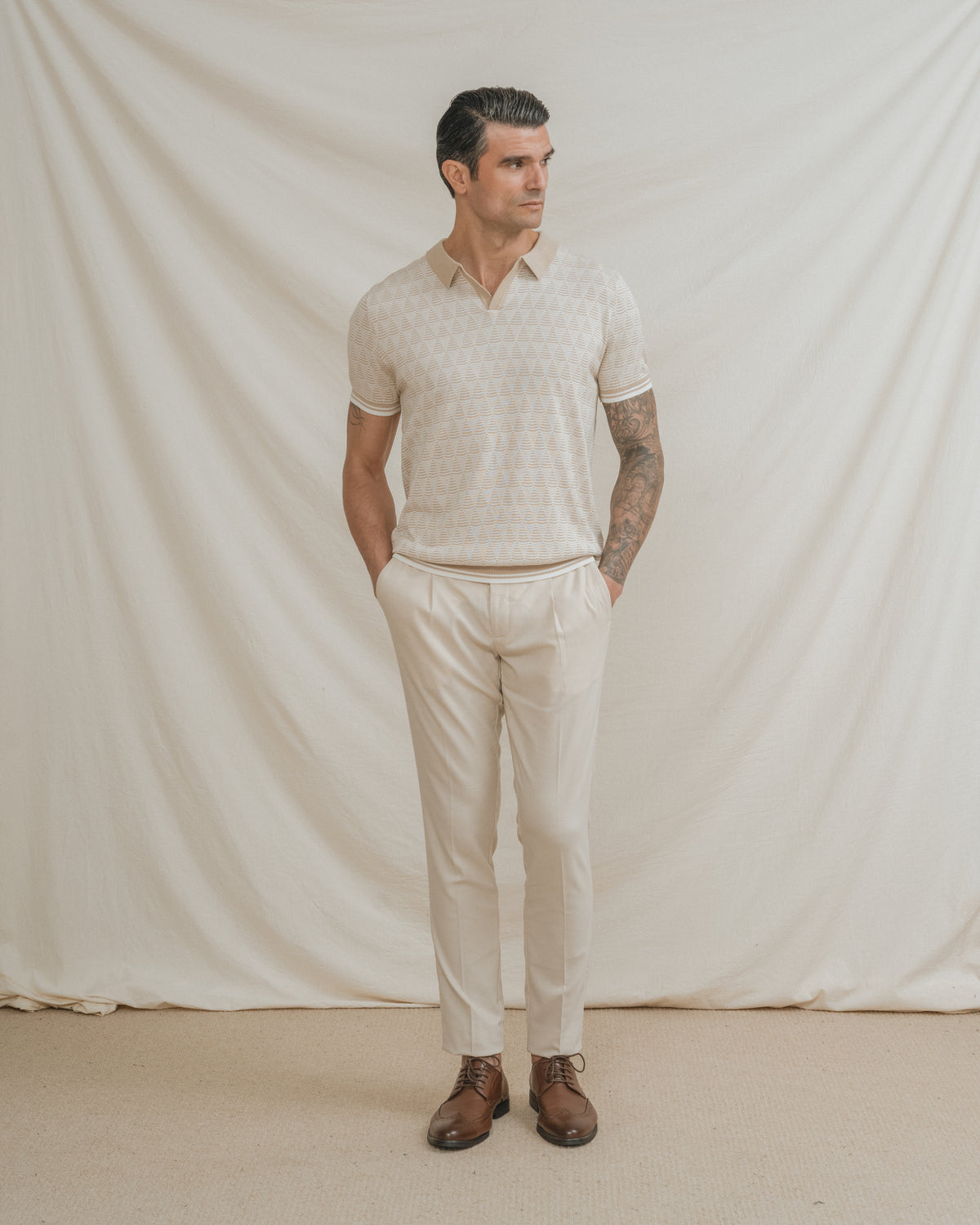 POLO TRICOT ESTRUTURA BEGE