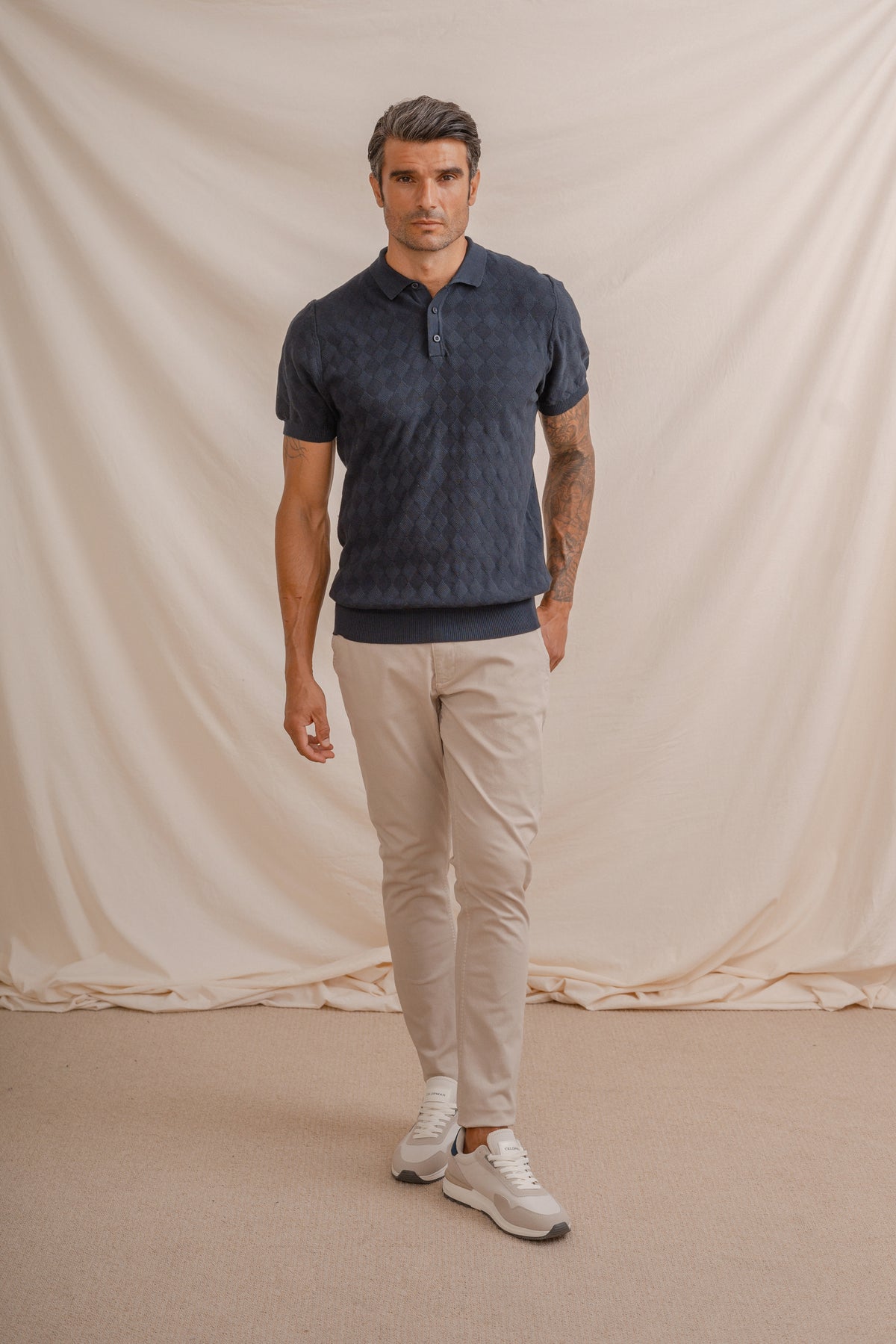 POLO RAUTE FADEN FEIN MARINEBLAU