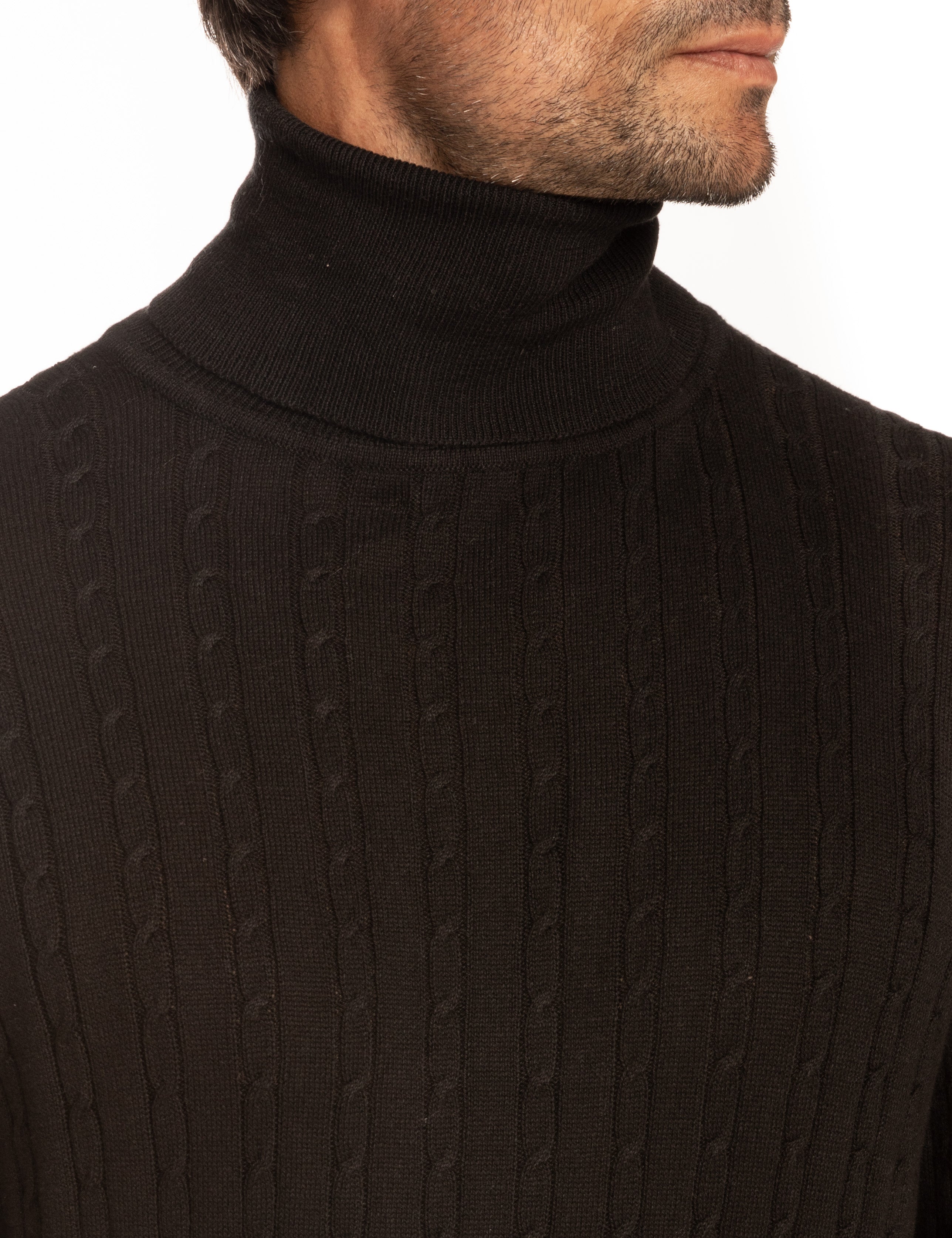 JERSEY CUELLO CISNE OCHOS NEGRO