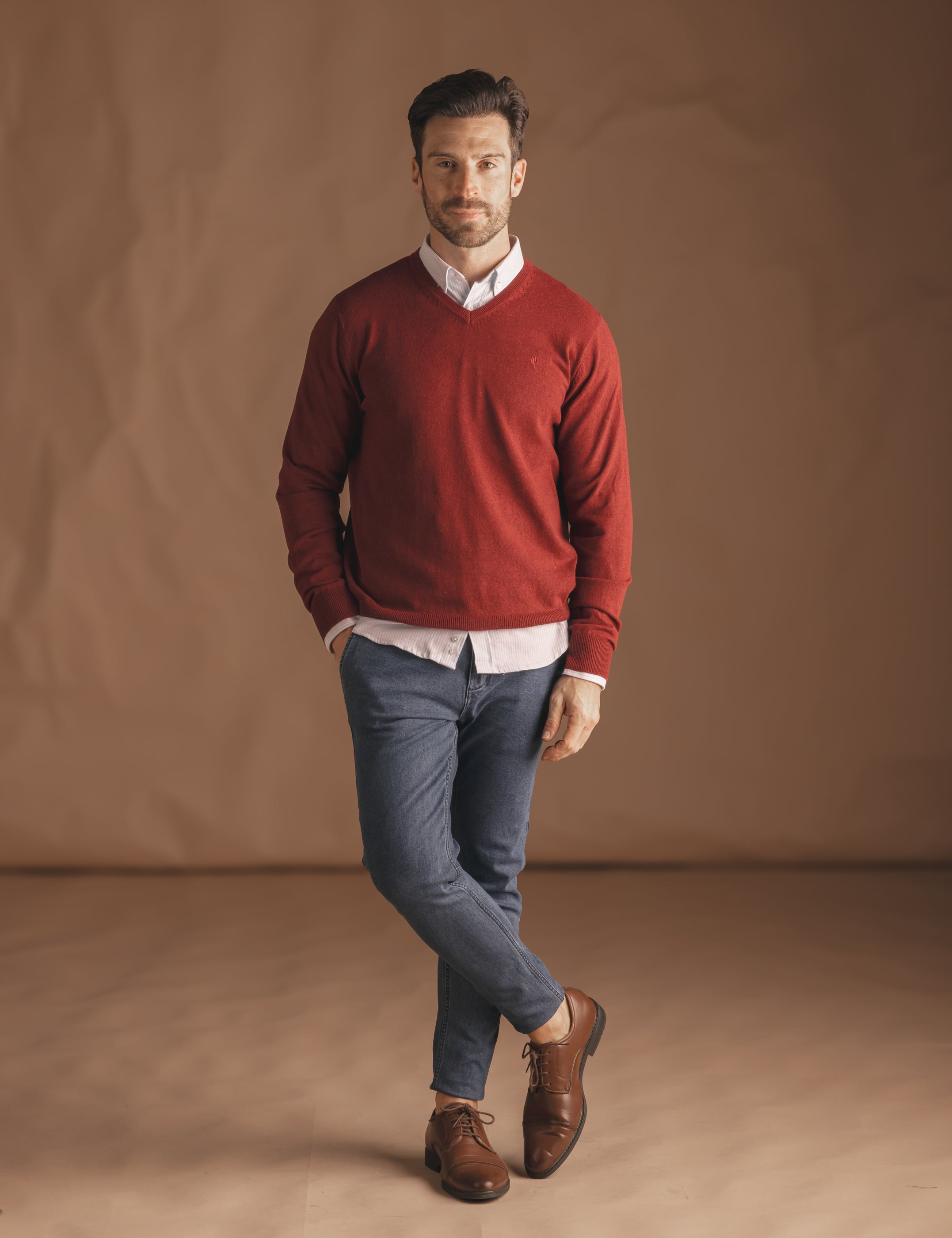 JERSEY PUNTO CUELLO PICO ROJO