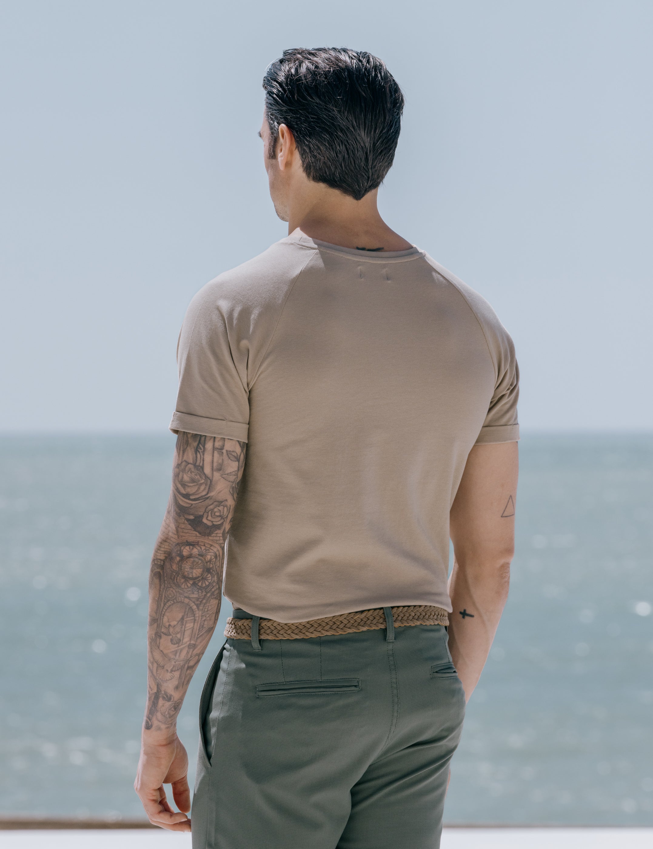 CAMISETA PIQUÉ CON MANGA RAGLÁN