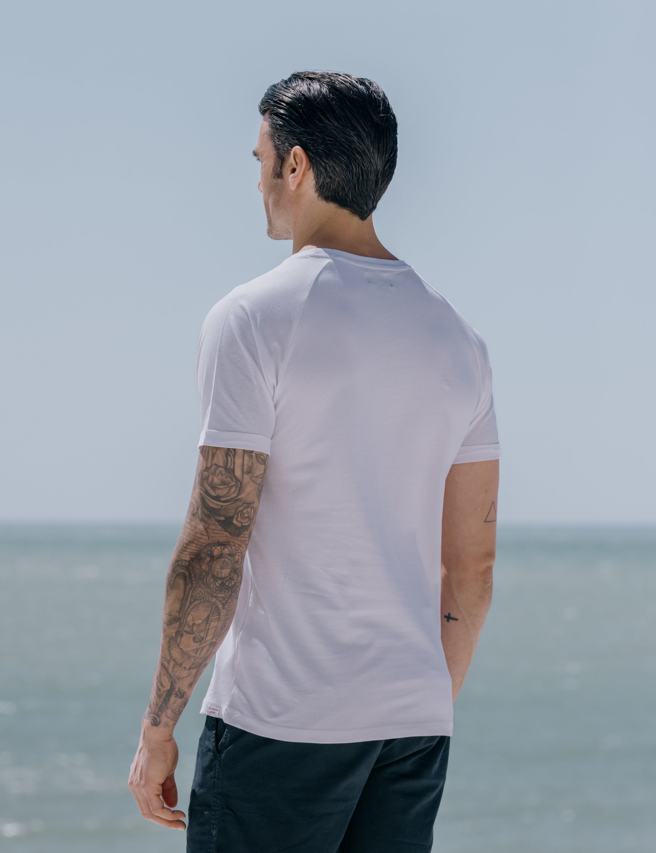CAMISETA PIQUÉ CON MANGA RAGLÁN