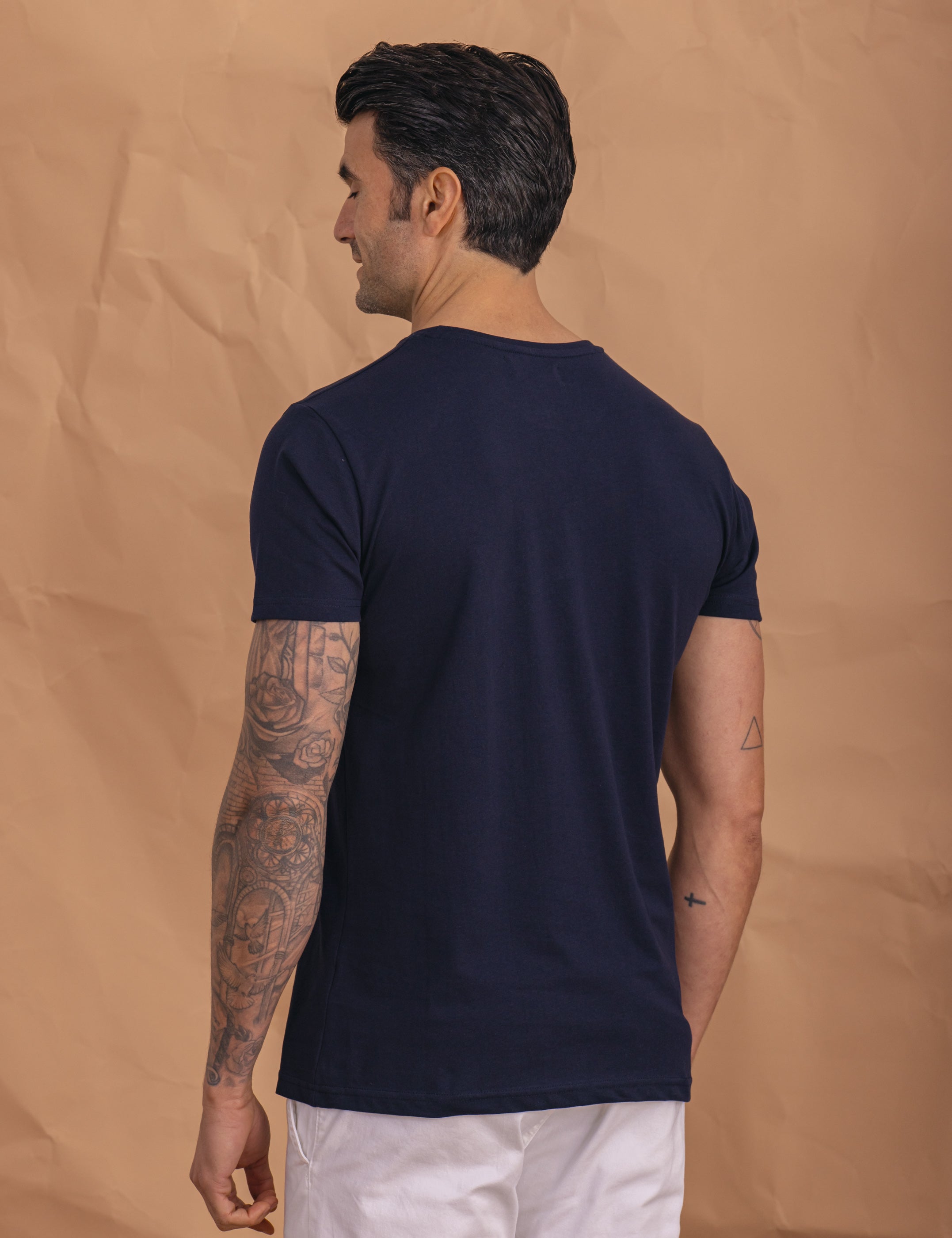 CAMISETA BÁSICA MARINO