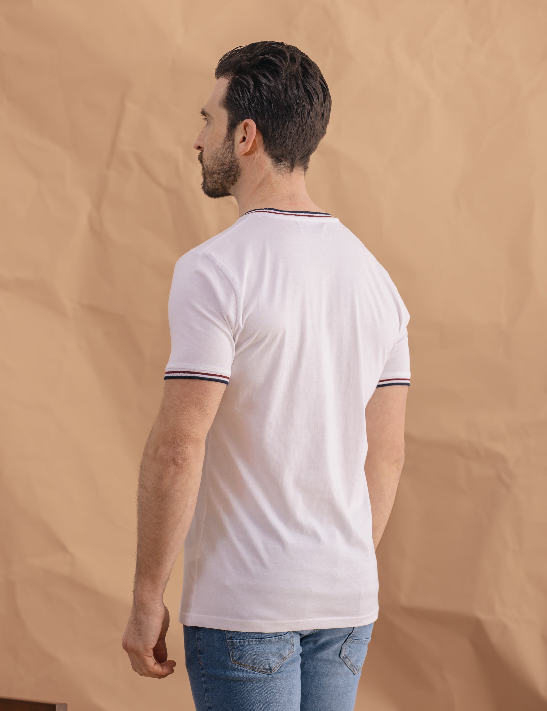 CAMISETA BÁSICA RIBETE BICOLOR