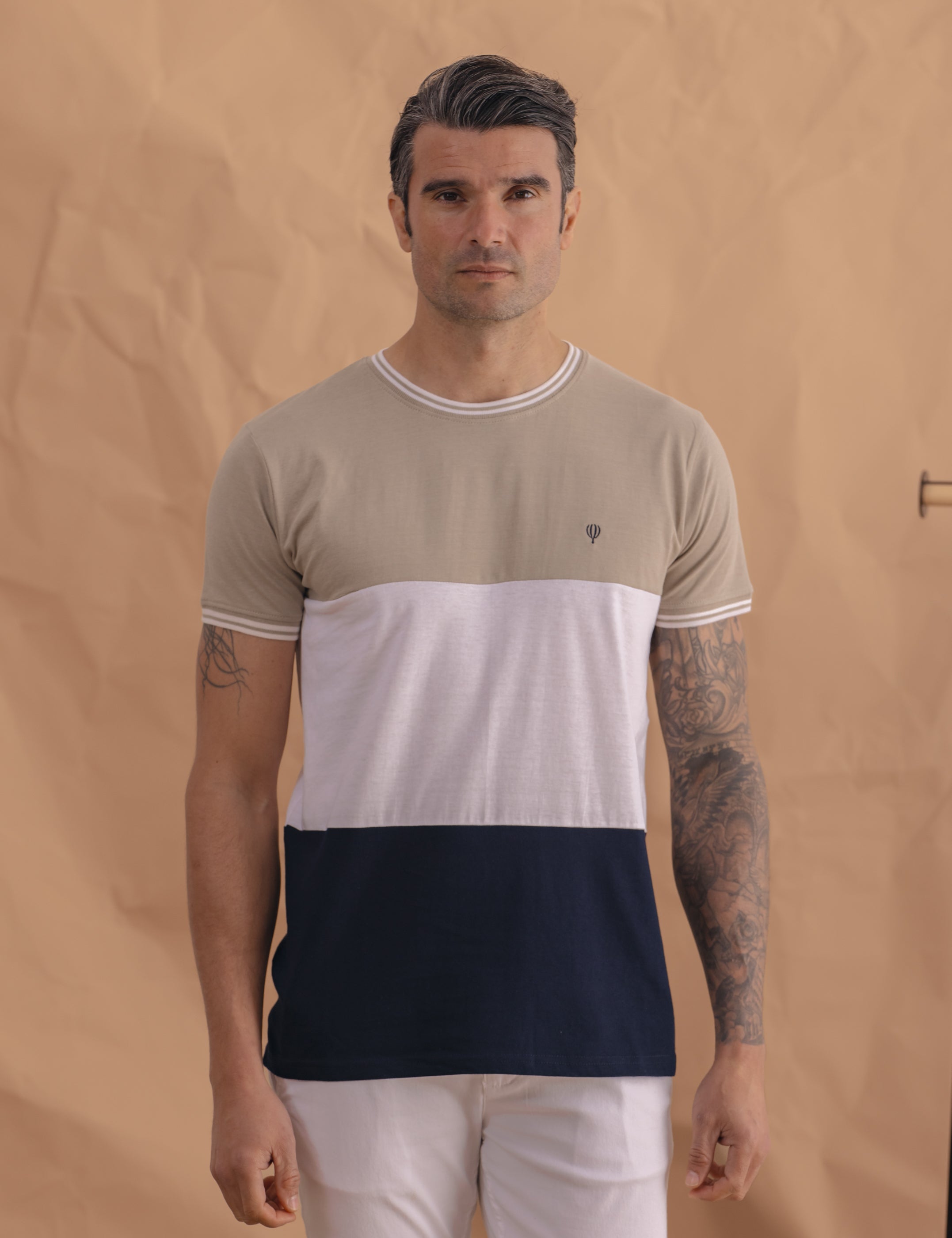 CAMISETA PANELADA RIBETE