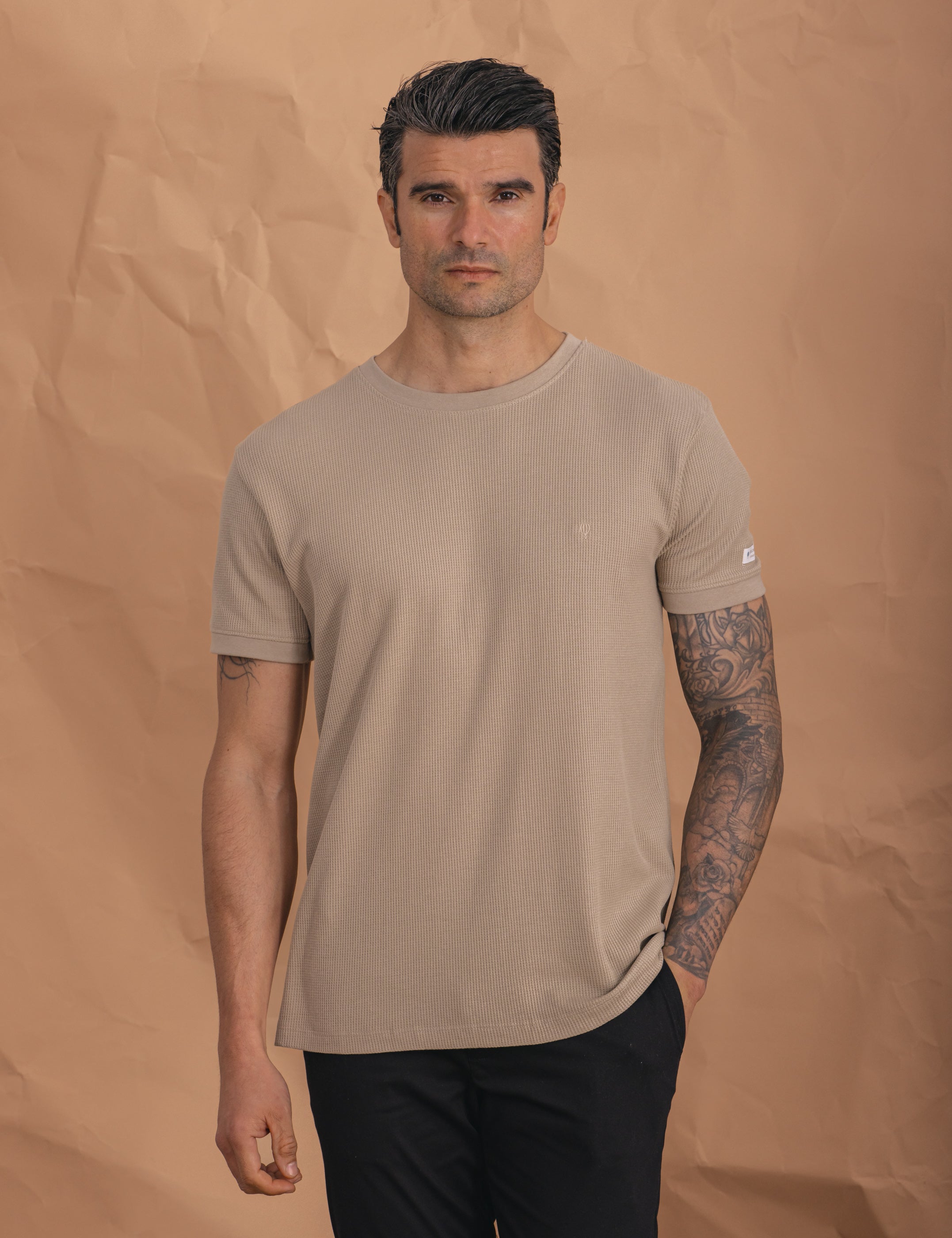 CAMISETA CUADRILLÉ BEIGE