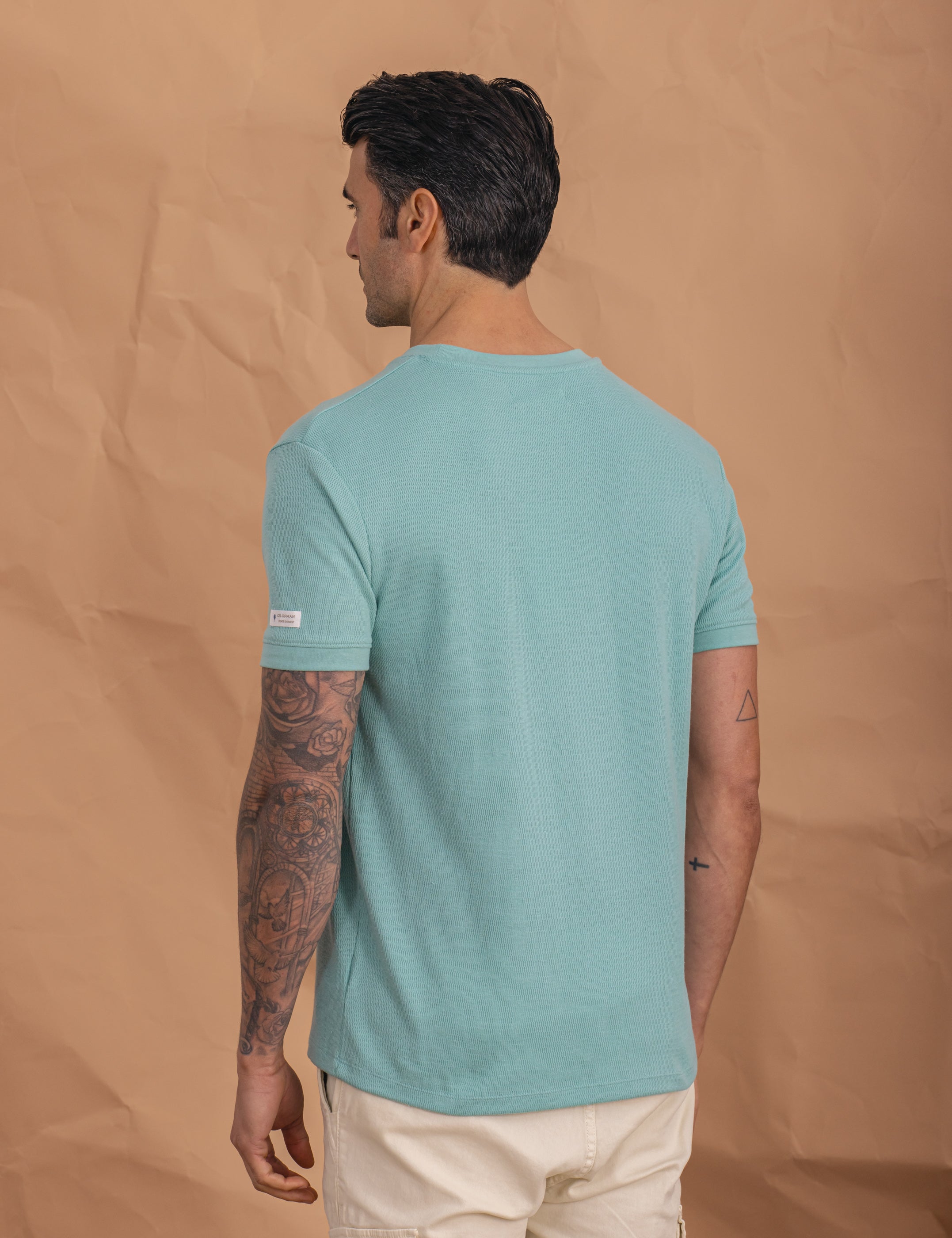CAMISETA TEJIDO ESCRUCTURA VERDE