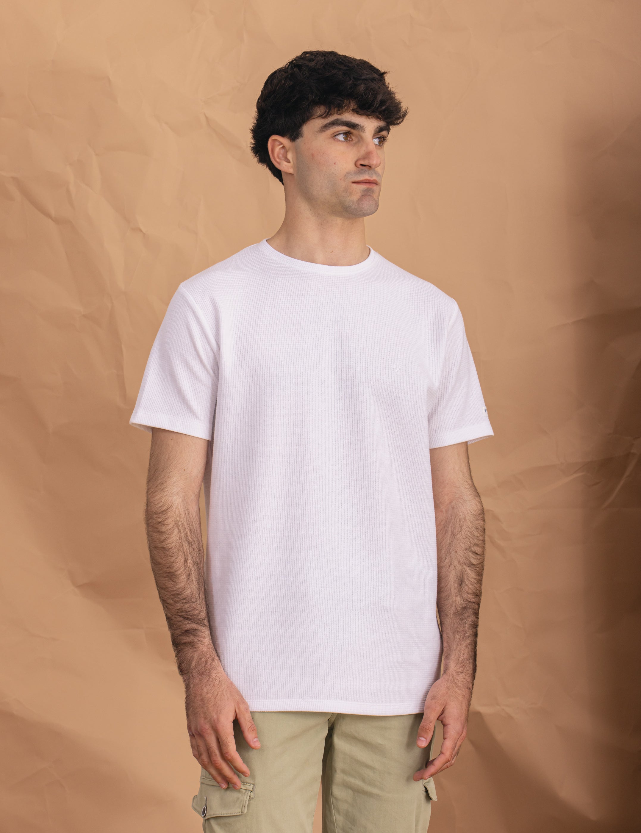 CAMISETA TEJIDO ESCRUCTURA BLANCA