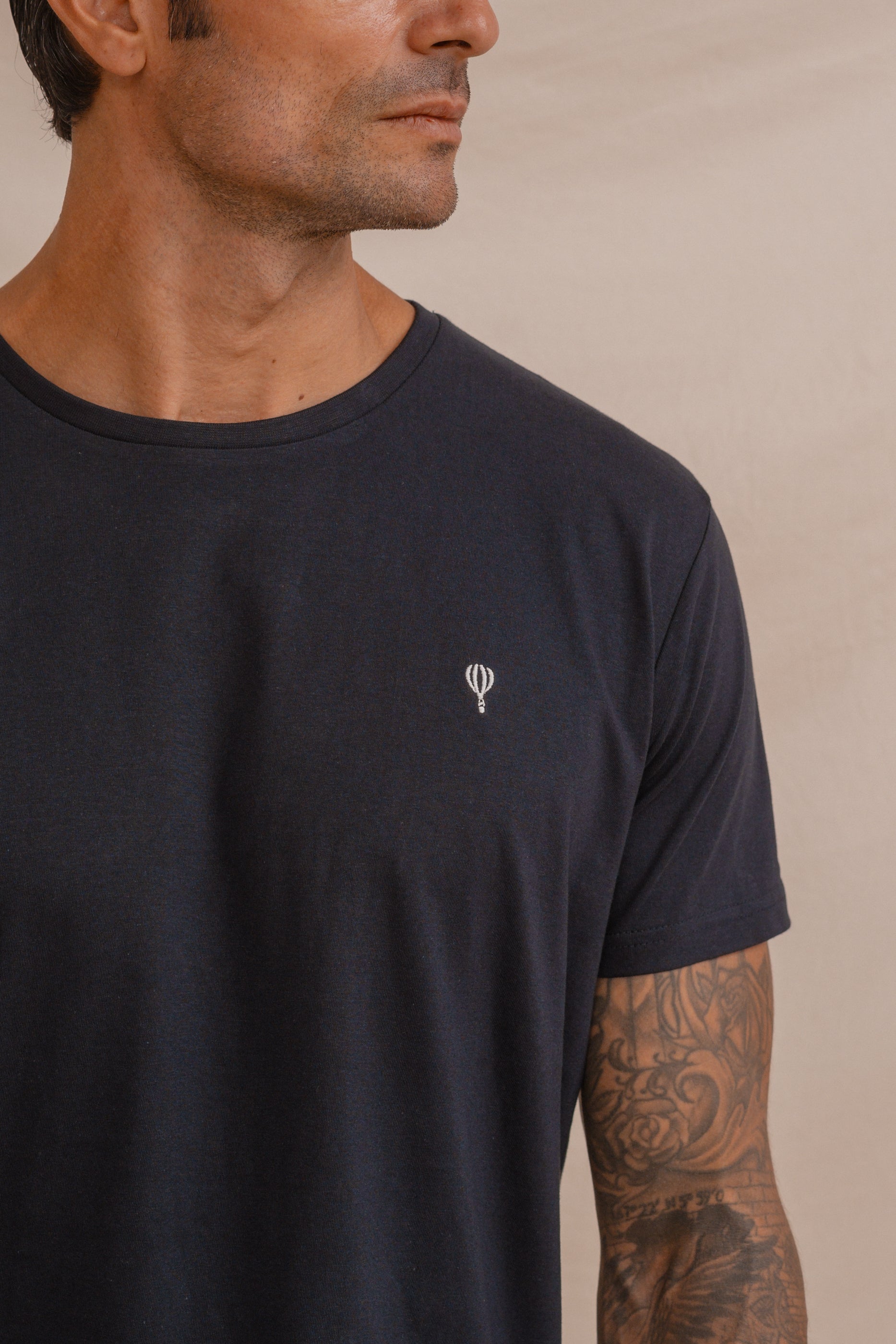 CAMISETA BÁSICA AZUL