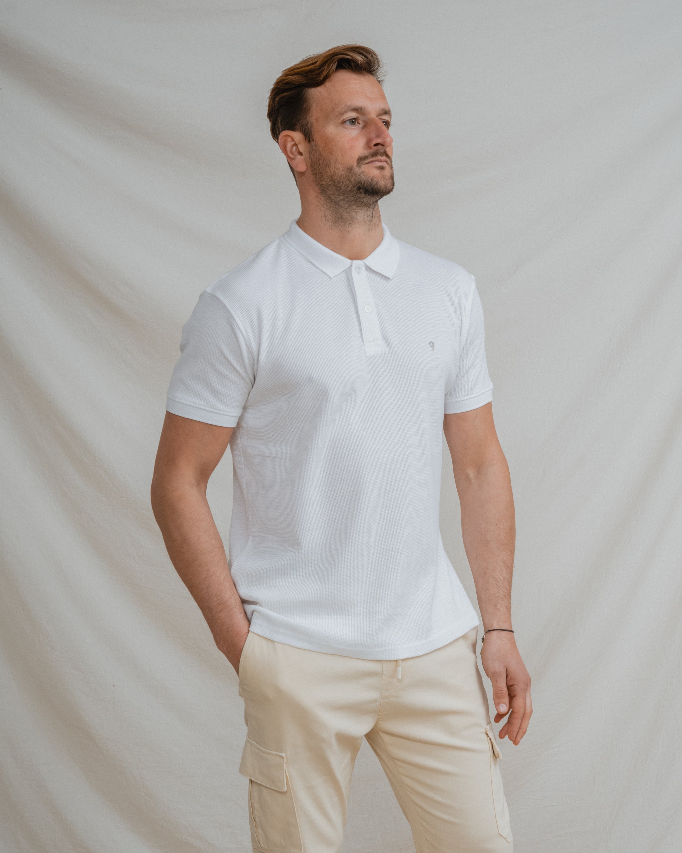 POLO ESTRUCTURA BLANCO