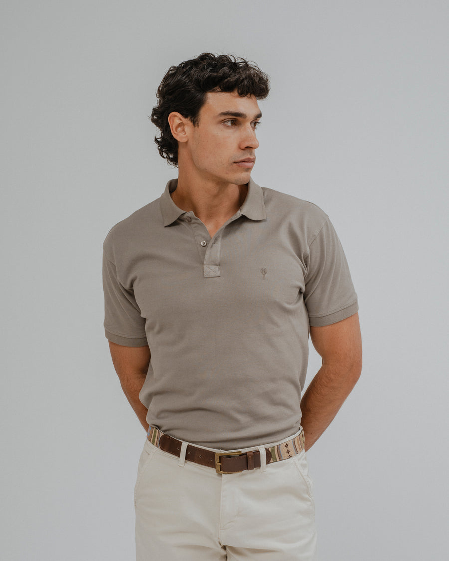 Polos