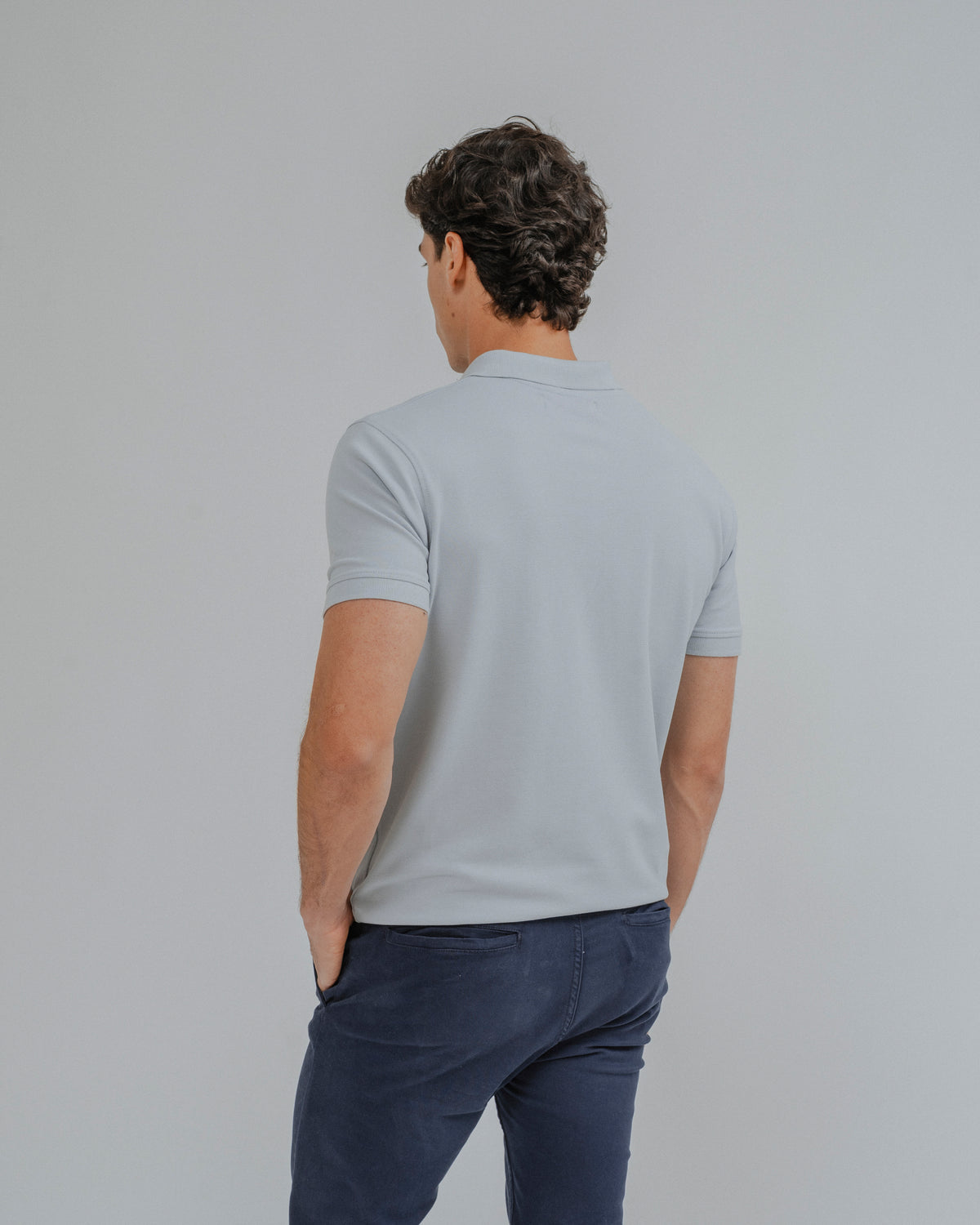 POLO BÁSICA REGULAR FIT AZUL-CELESTE