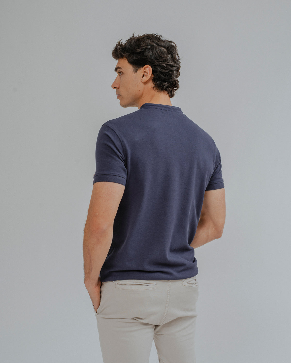 POLO BÁSICO GOLA MAO AZUL-MARINHO