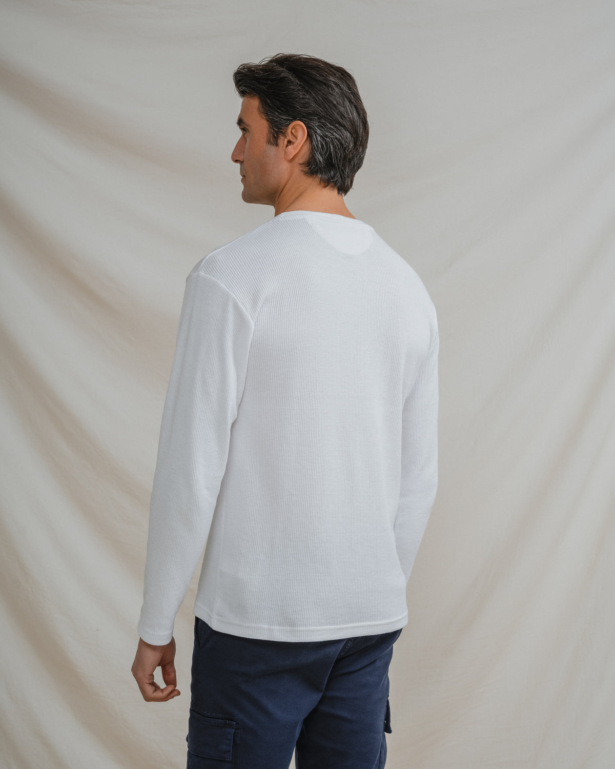 T-SHIRT DE MANGA COMPRIDA XADREZ BRANCA