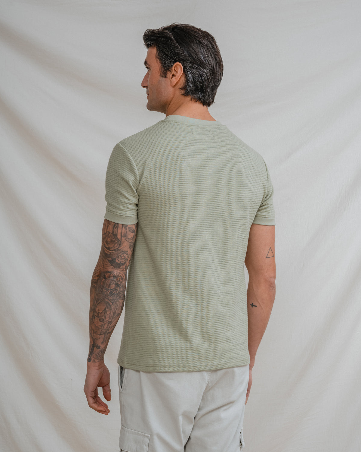 CAMISOLA VERDE ESTRUTURADA