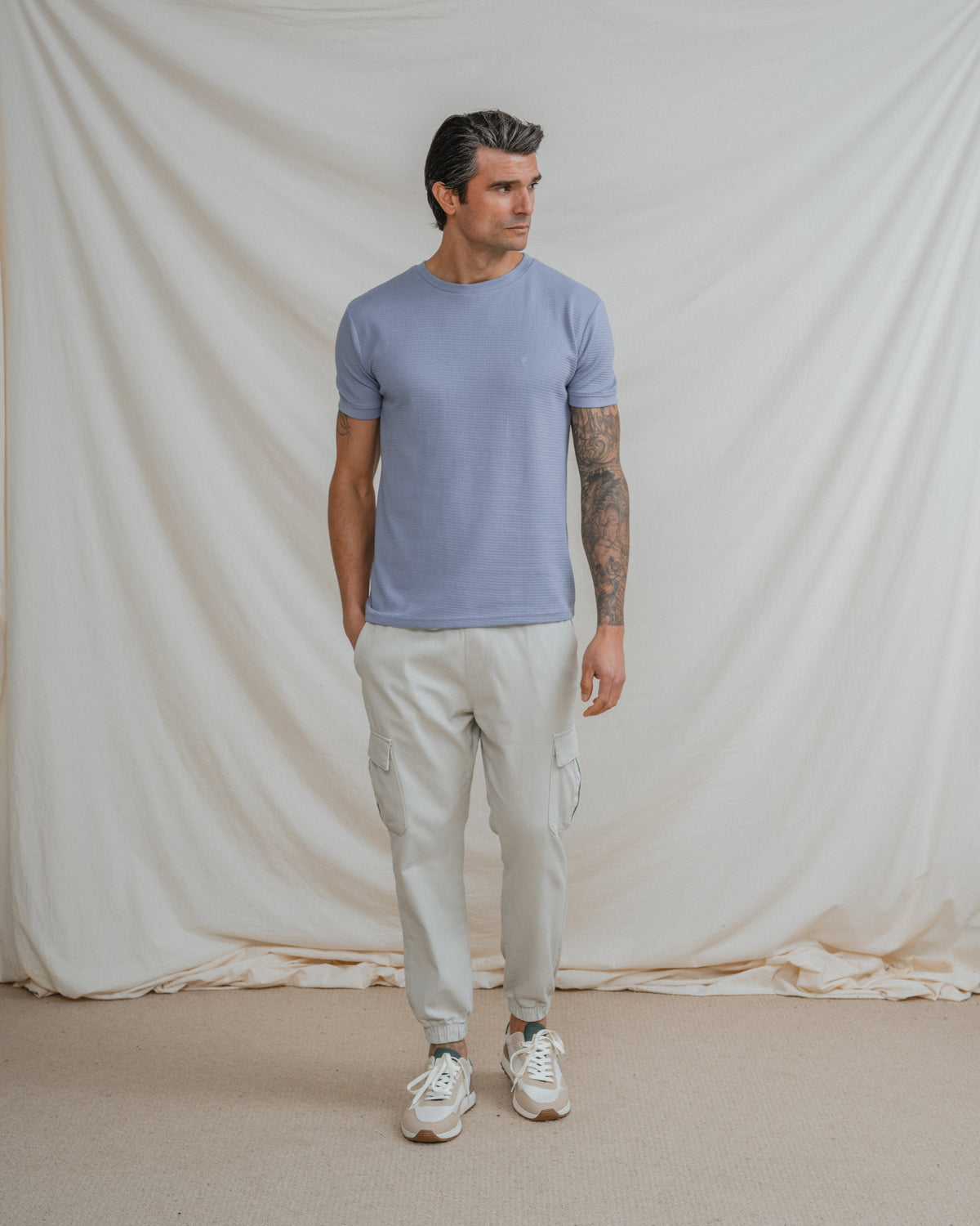 T-SHIRT ESTRUTURA AZUL-CELESTE