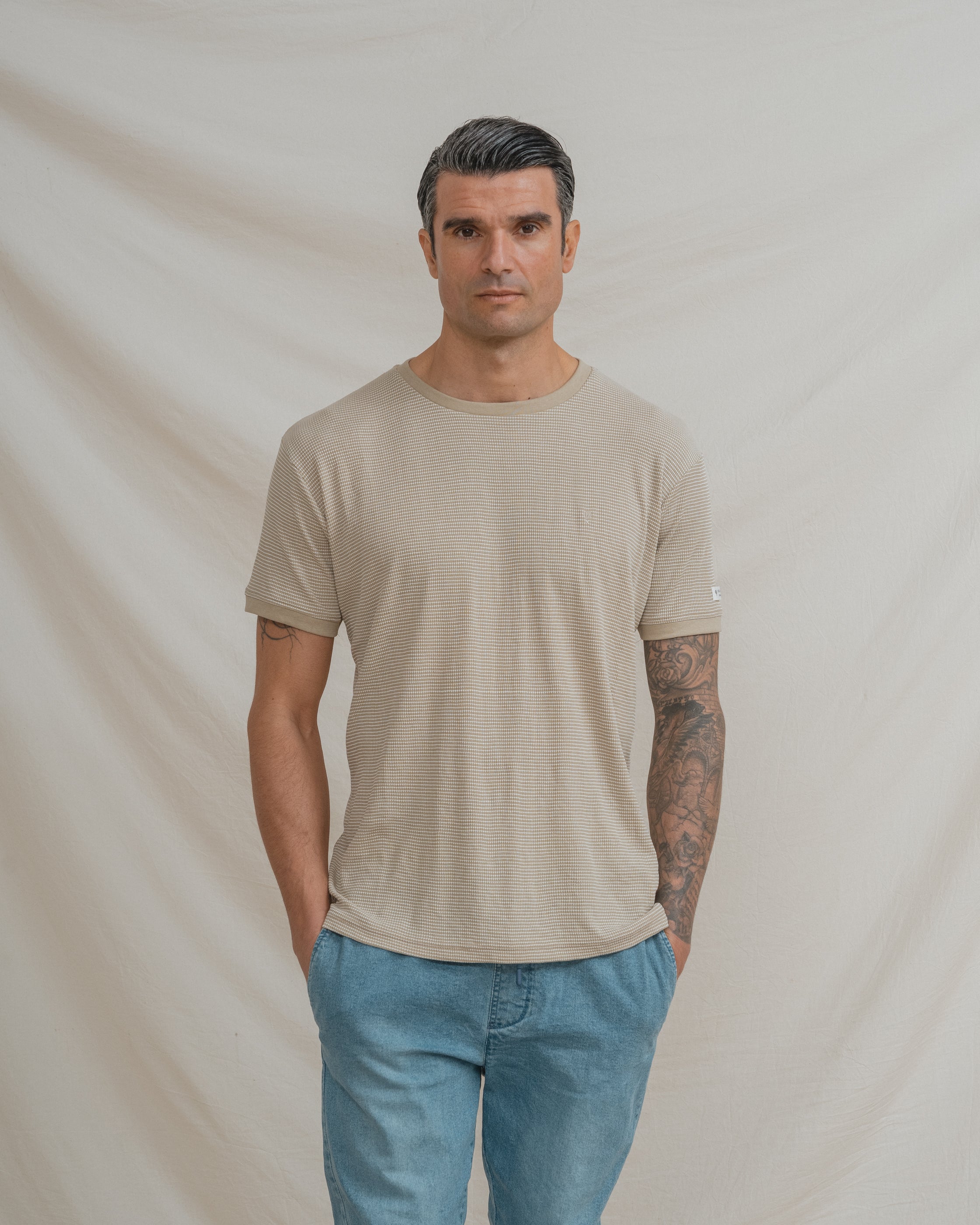 CAMISETA ESTRUCTURA BEIGE