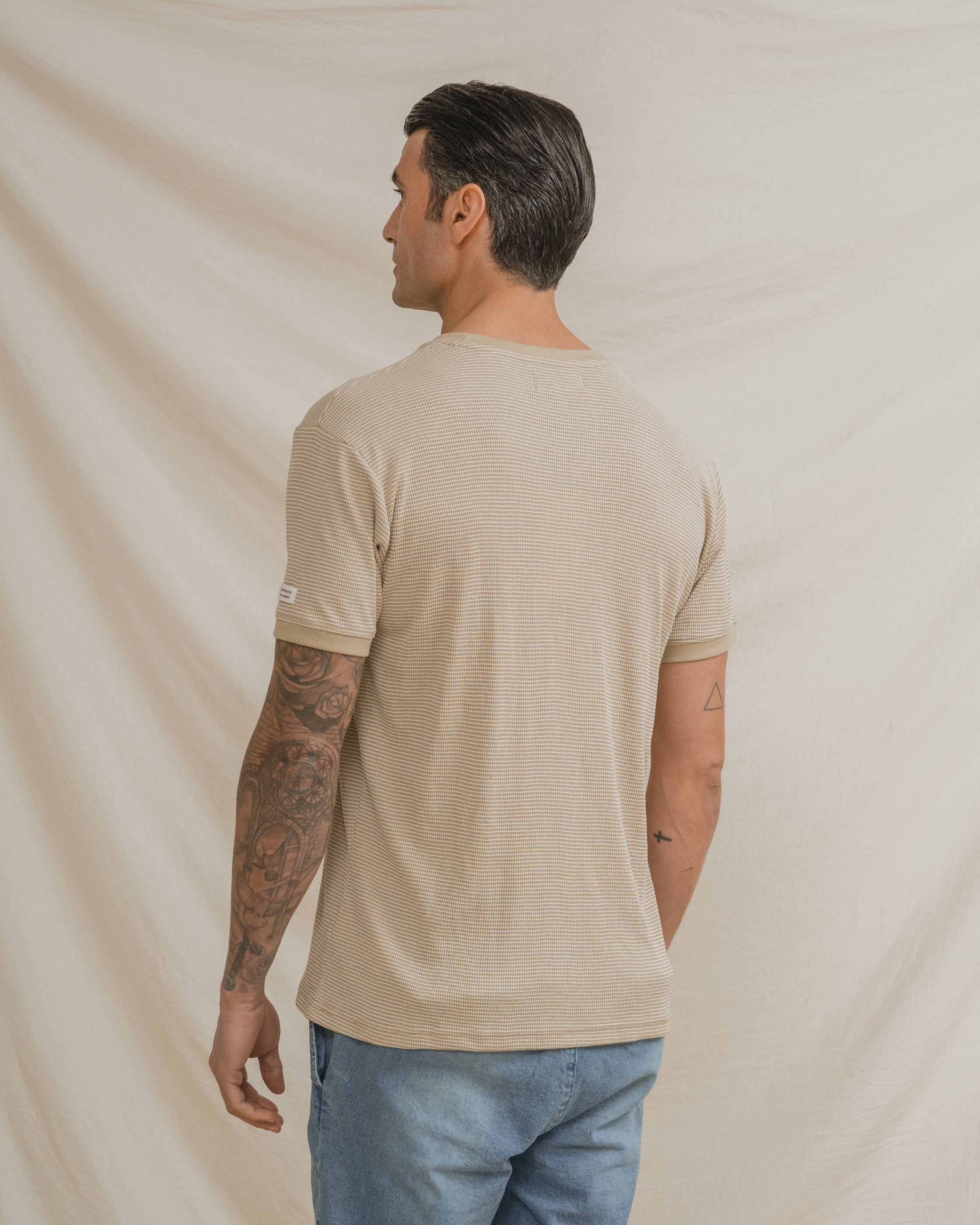 CAMISETA ESTRUCTURA BEIGE