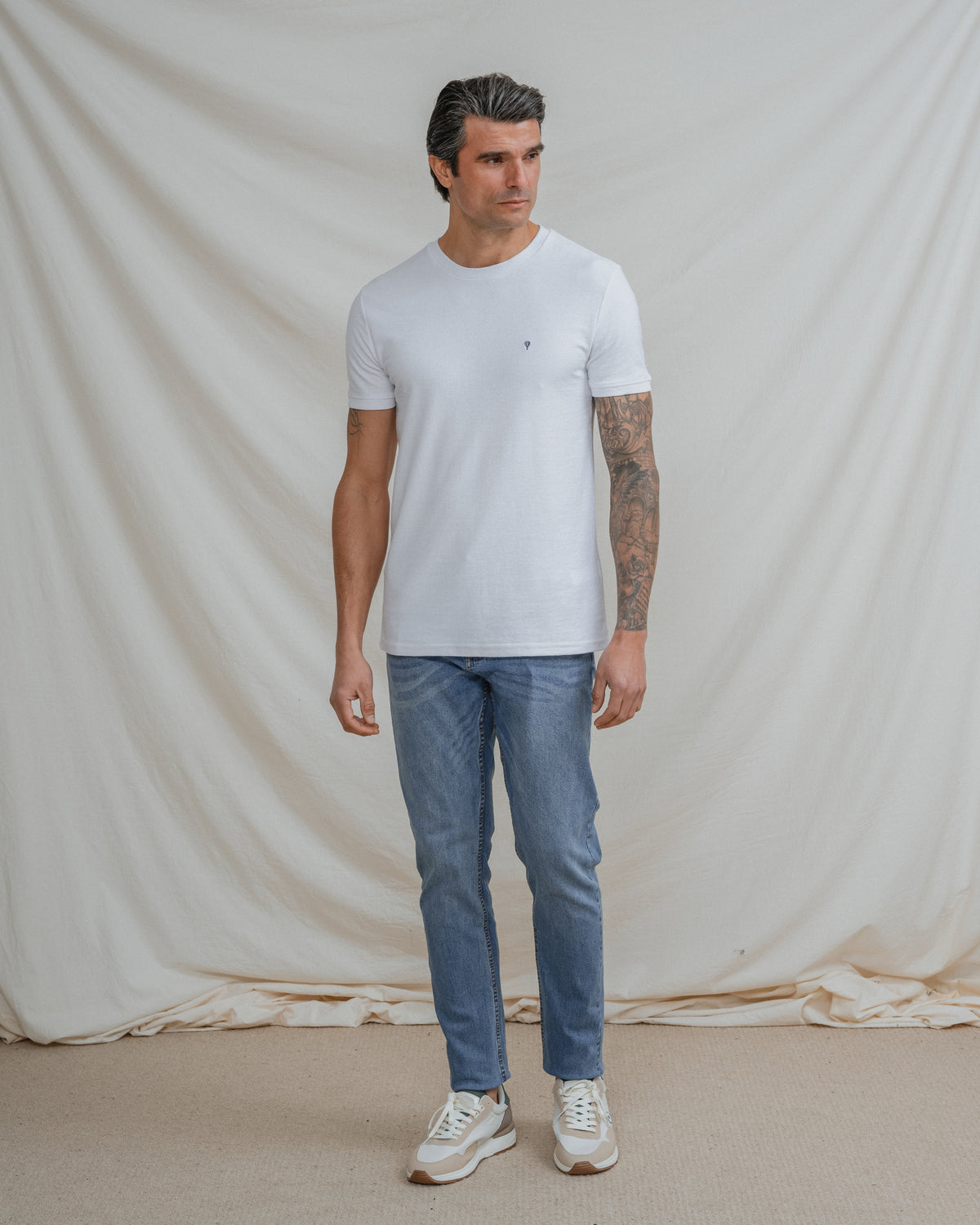 T-SHIRT TEXTURADA BRANCA