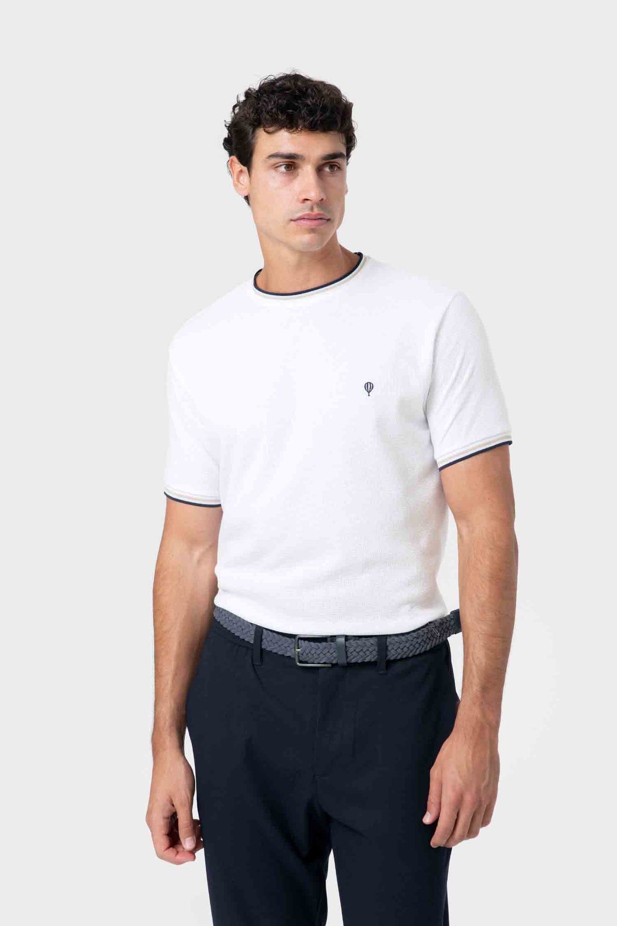 CAMISETA ESTRUCTURA RIBETE BICOLOR