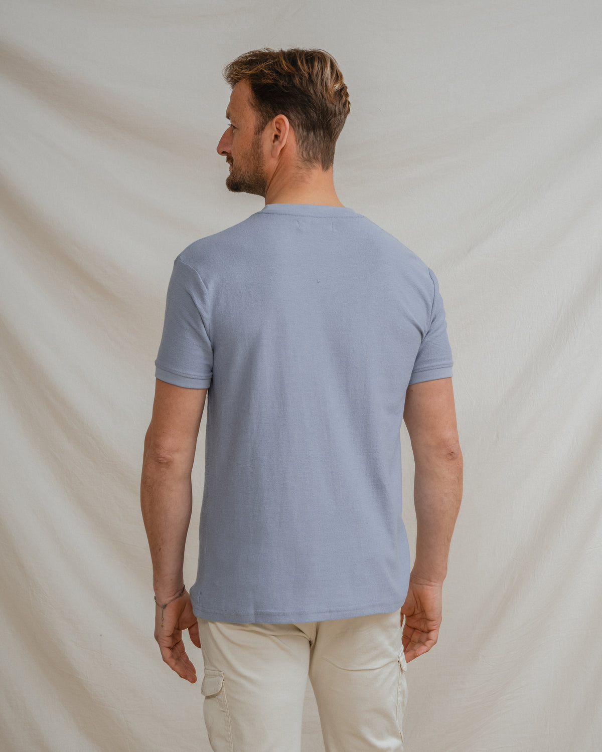 T-SHIRT TEXTURA AZUL-CELESTE