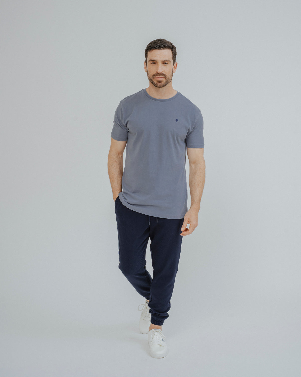 CAMISETA BÁSICA CELESTE