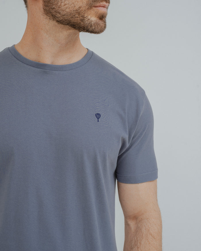 CAMISETA BÁSICA CELESTE